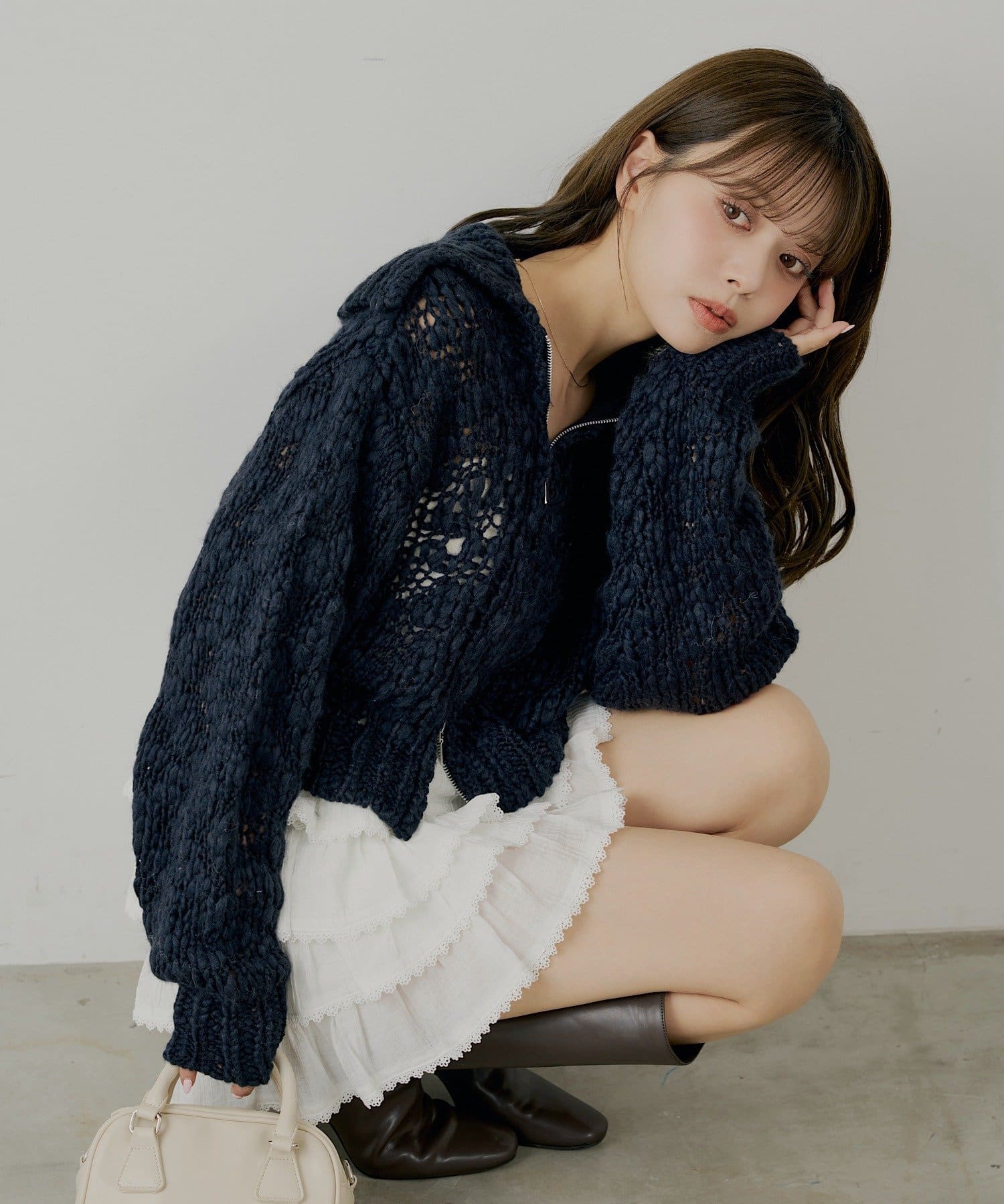 OUTLET(アウトレット) 【Chico】ローゲージアシメジップルーズニット