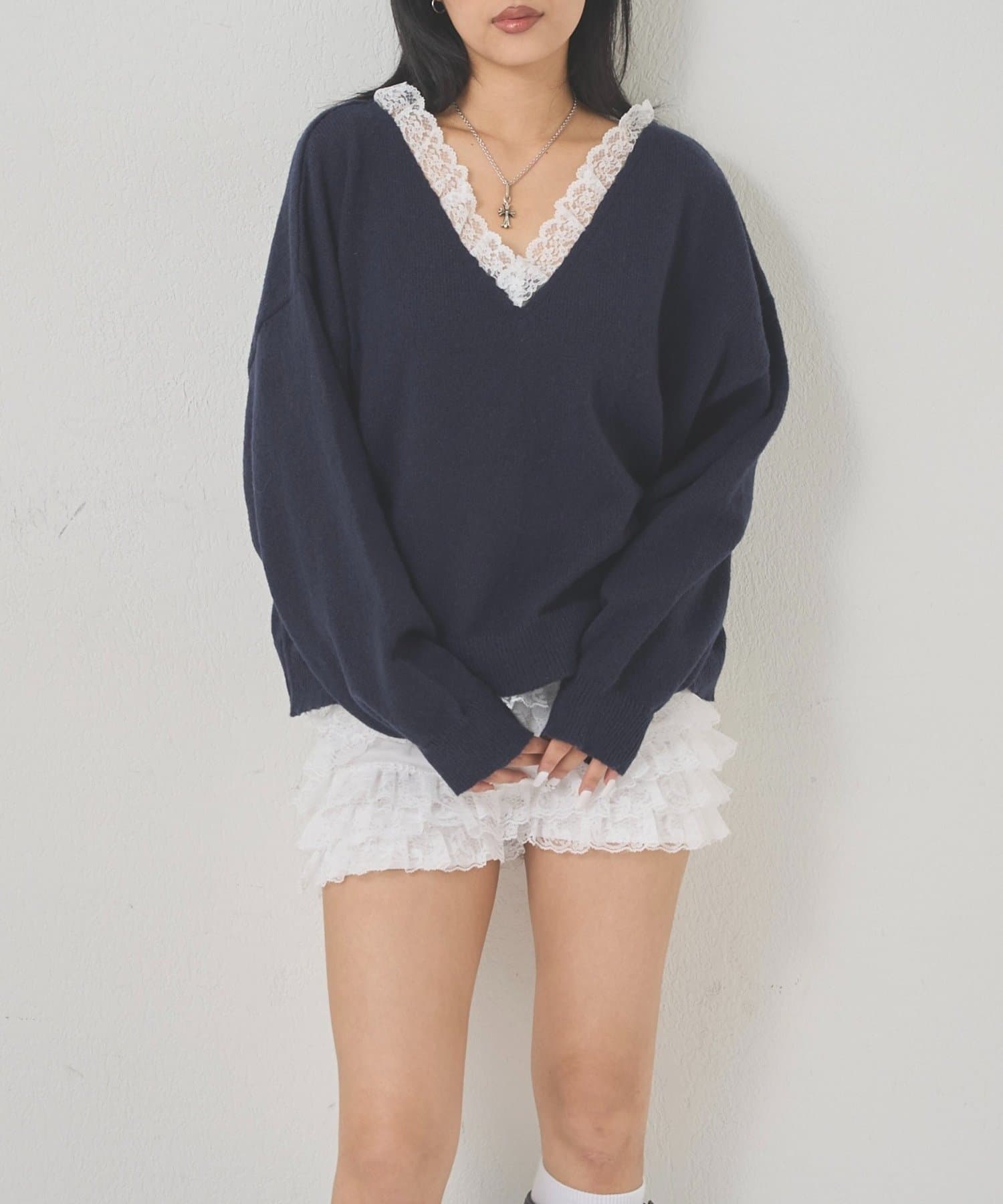 OUTLET(アウトレット) 【WHO'S WHO gallery】レースVネックニット