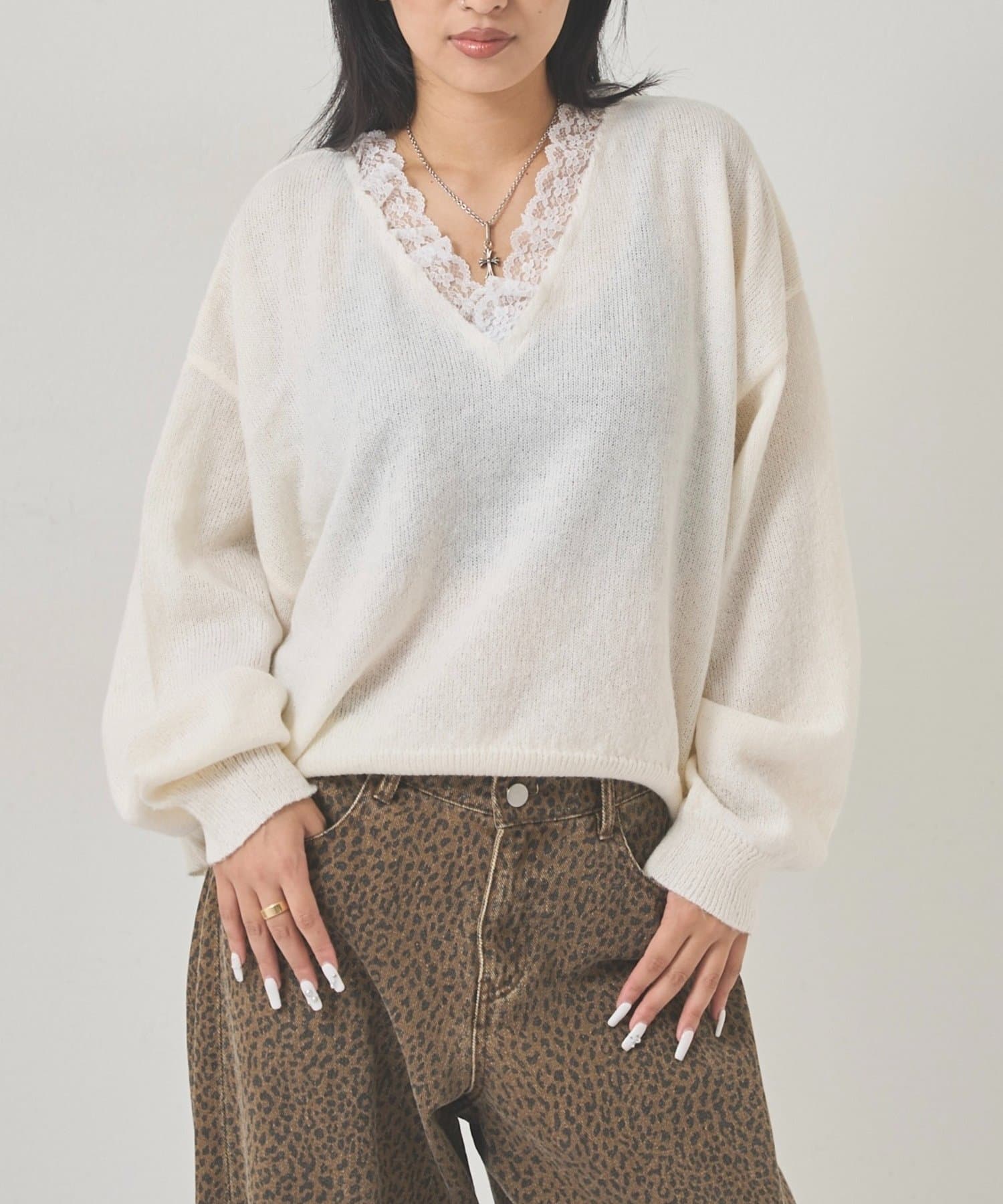 OUTLET(アウトレット) 【WHO'S WHO gallery】レースVネックニット