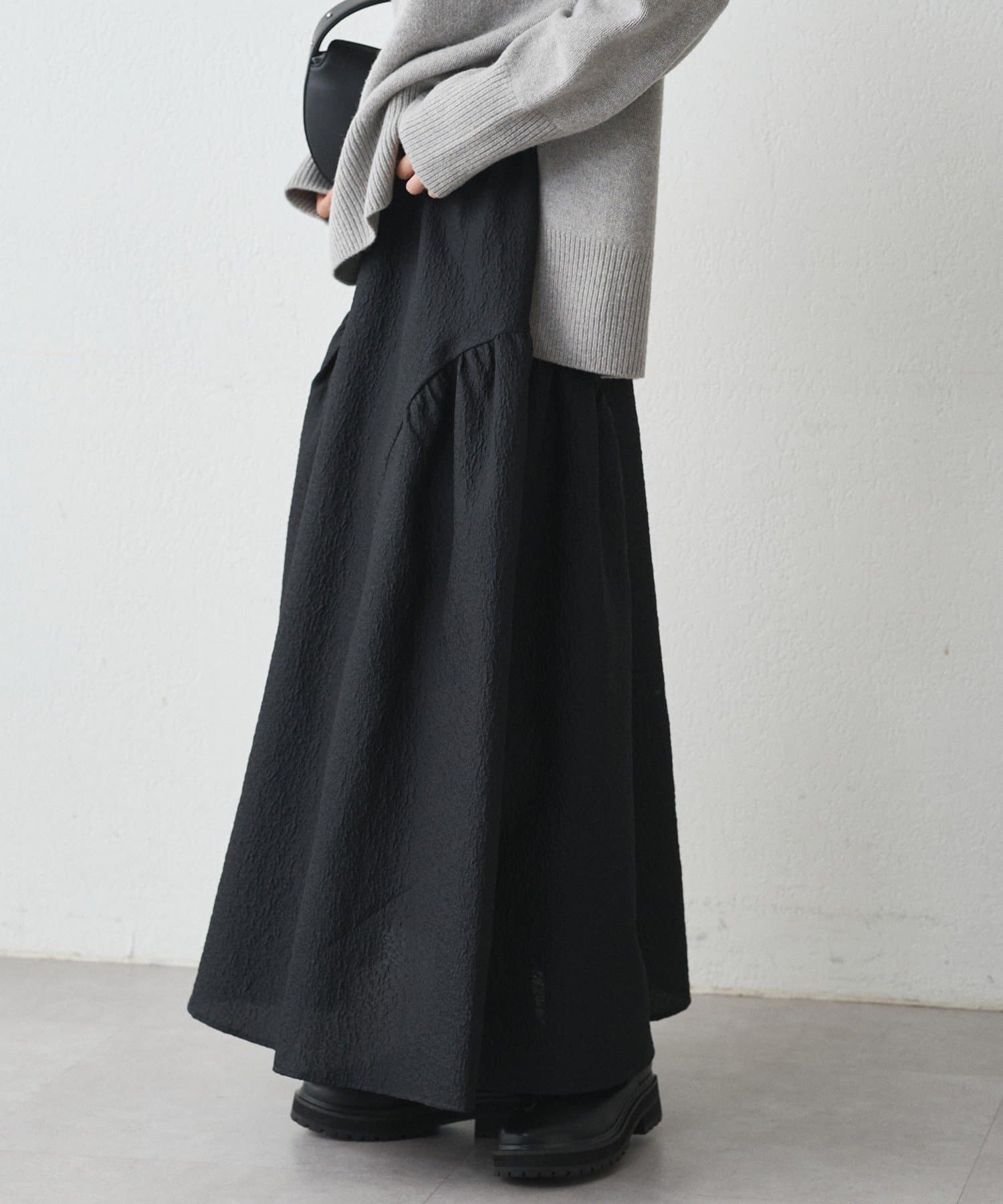 OUTLET(アウトレット) 【Loungedress】エンボスフレアスカート