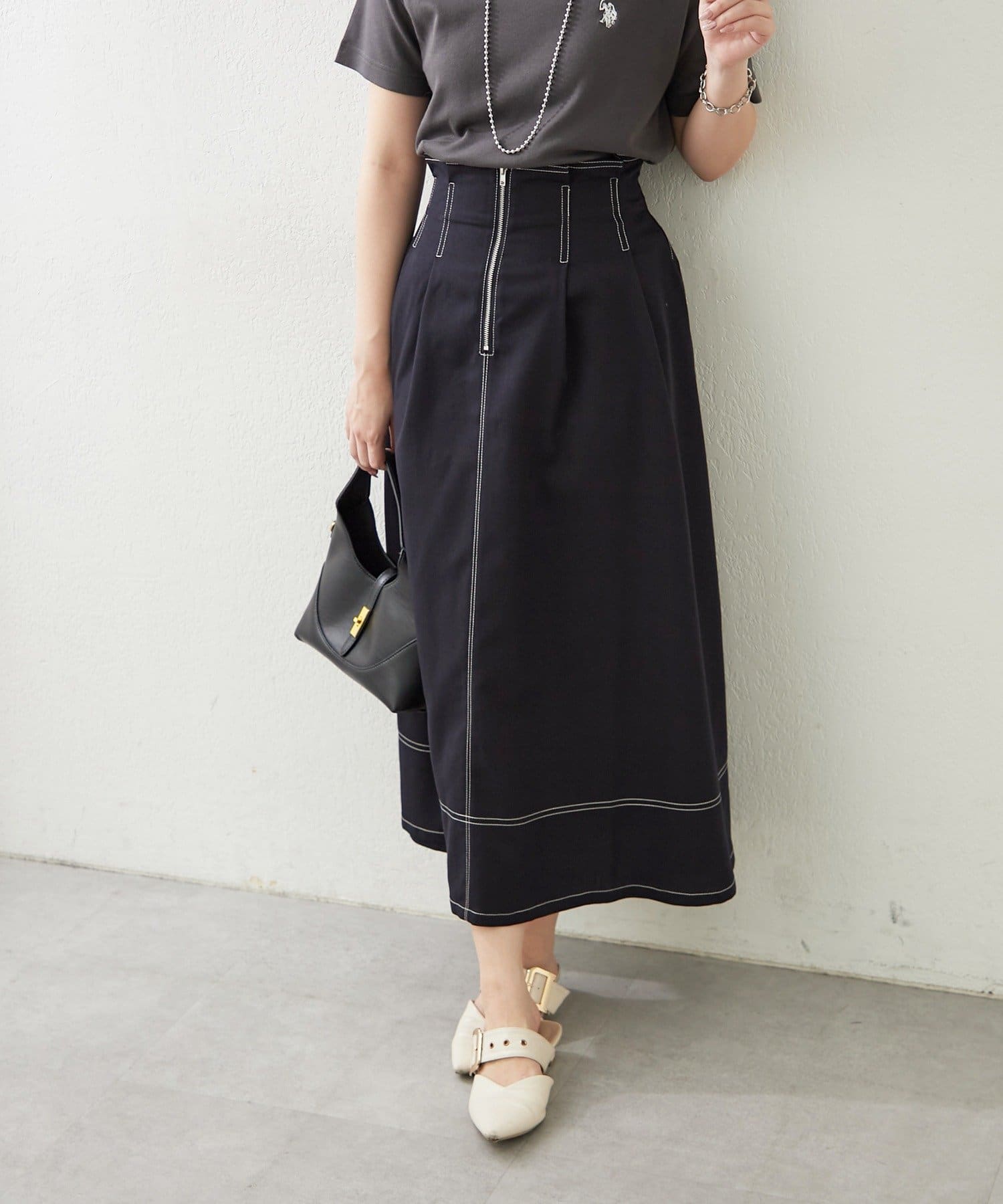 Remind me and forever(リマインドミーアンドフォーエバー) 足長効果◎フロントZIPフレアースカート