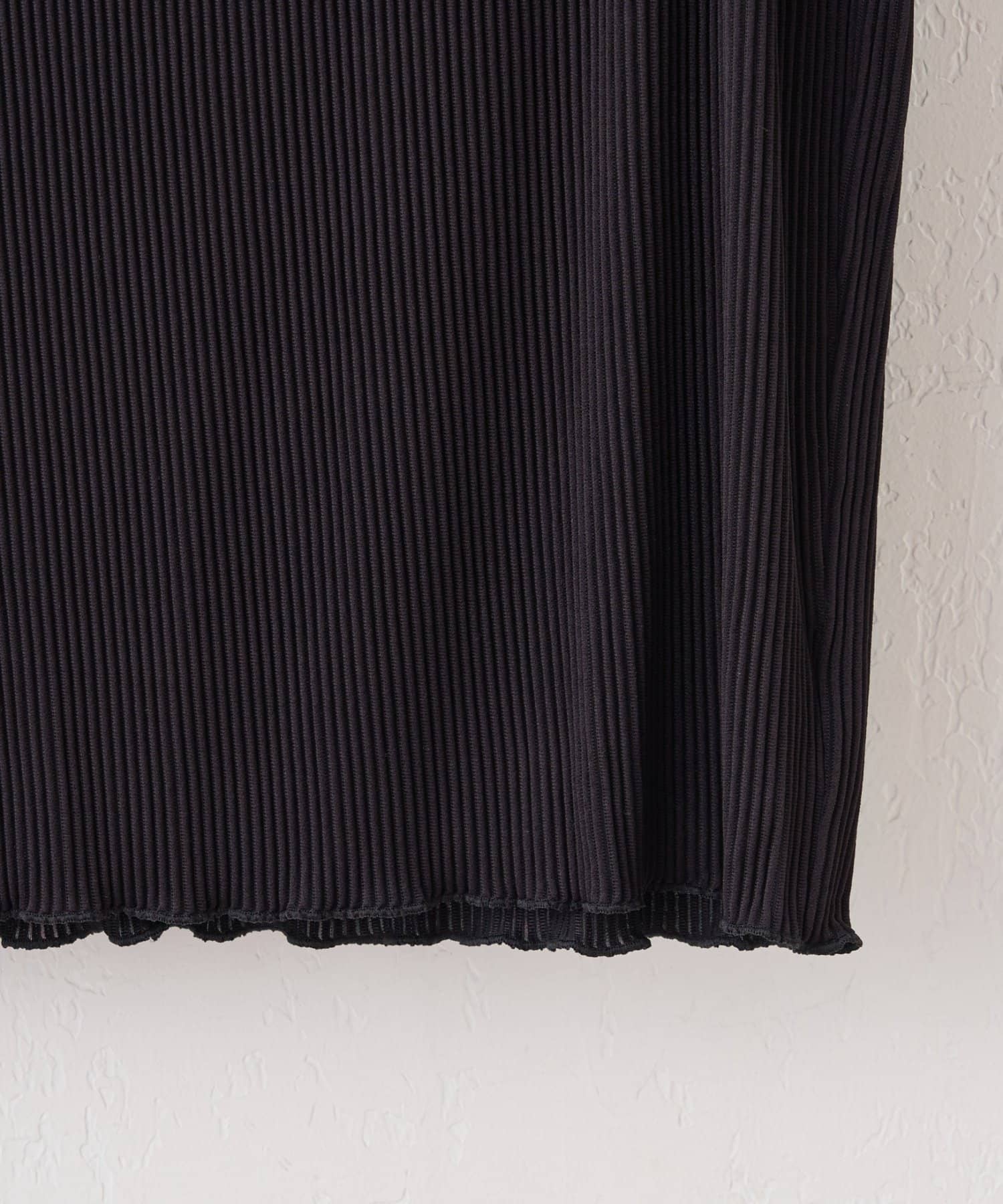 Remind me and forever(リマインドミーアンドフォーエバー) プリーツメローボトルネックプルオーバー