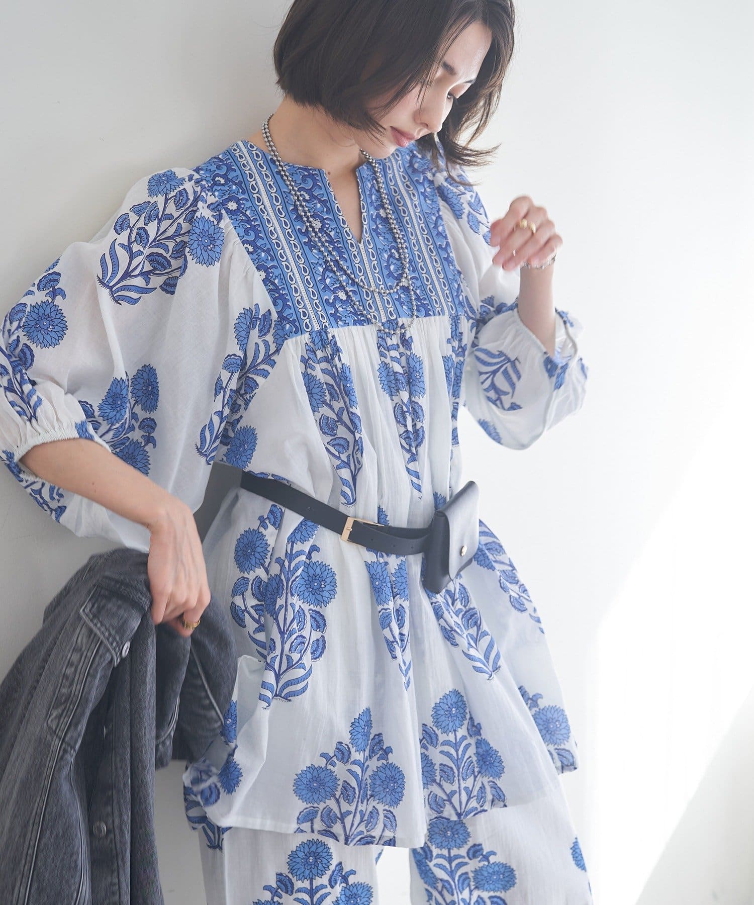 Remind me and forever(リマインドミーアンドフォーエバー) 【nane】【India Series】フラワー柄チュニックブラウス