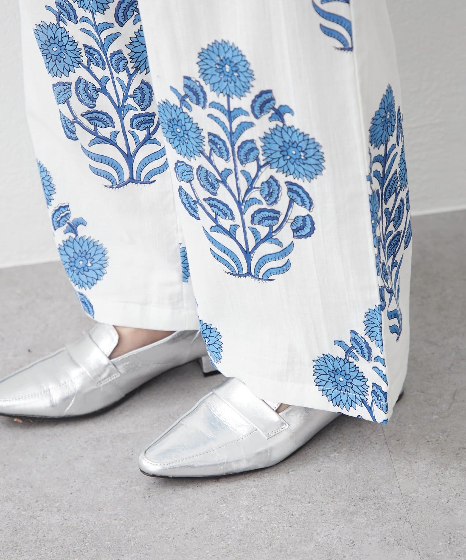 Remind me and forever(リマインドミーアンドフォーエバー) 【nane】【India Series】フラワー柄イージーパンツ