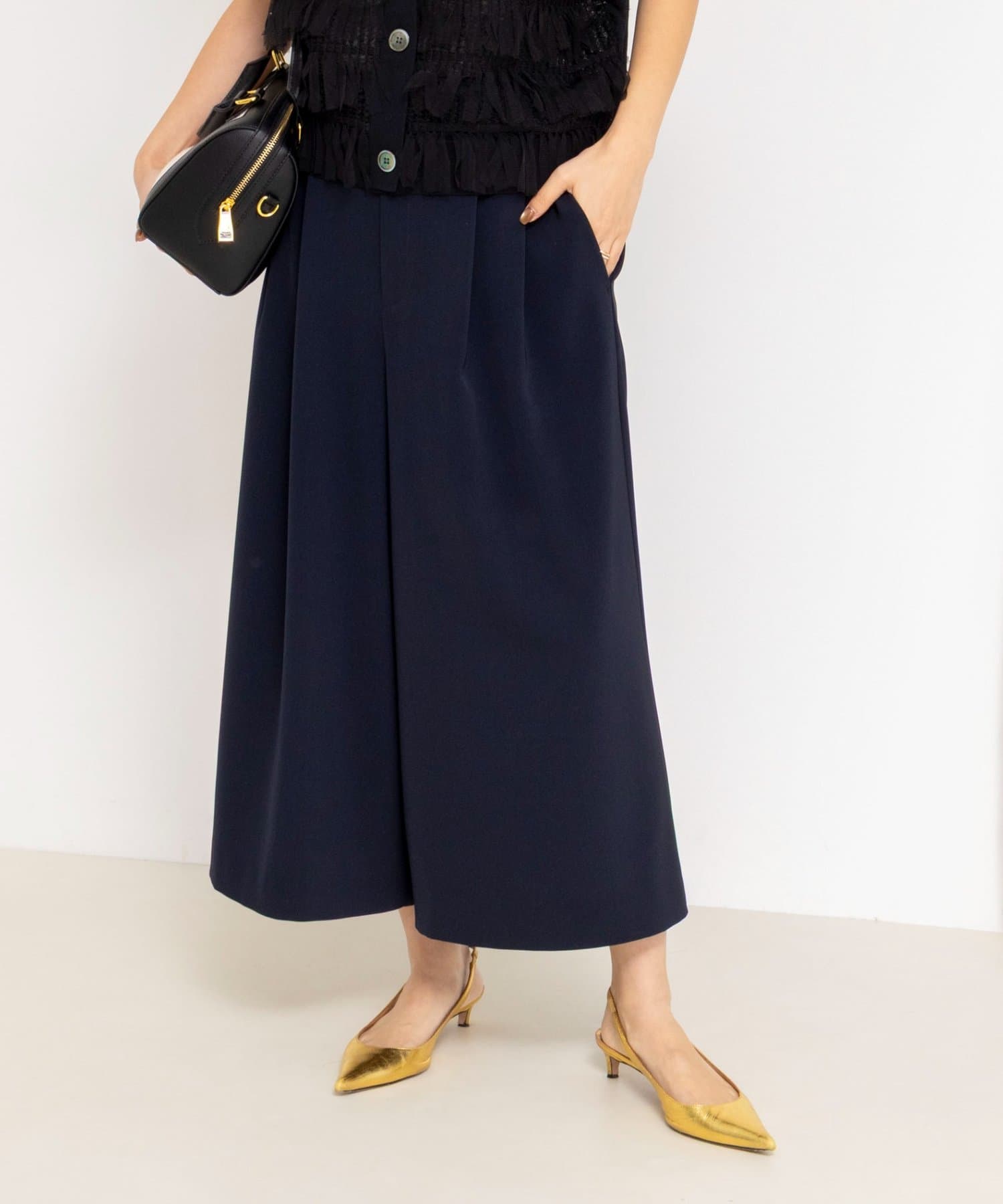 NOLLEY'S(ノーリーズ) ウォッシャブルクロップドワイドツイルパンツ