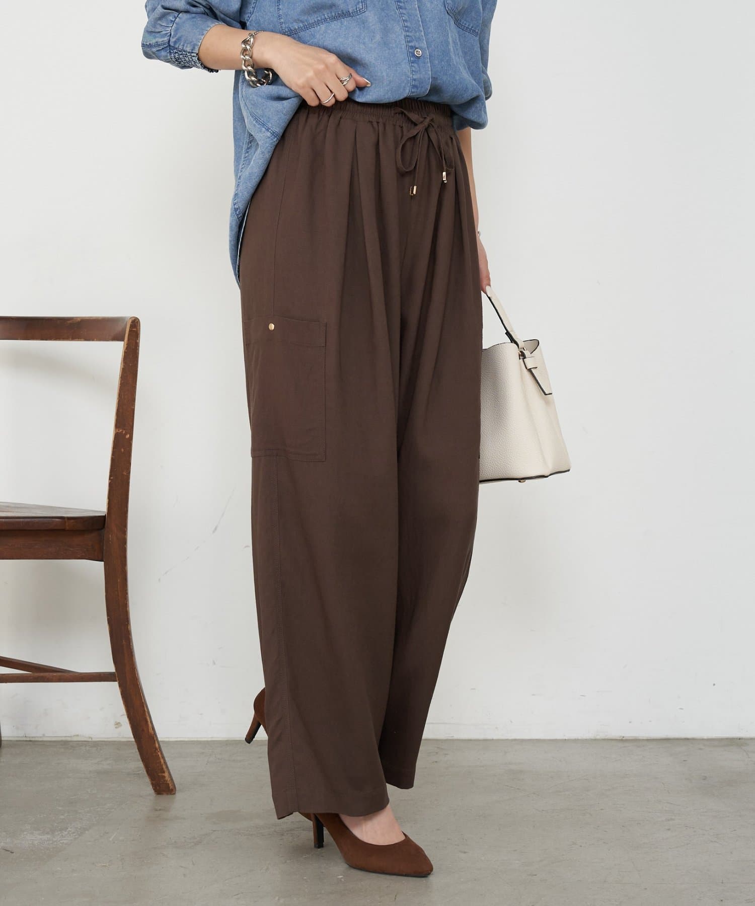 Jena　espace merveilleux(ジェナ　エスパスメルヴェイユ) 【大人カジュアルに決まる】テンセルリネンカーゴパンツ