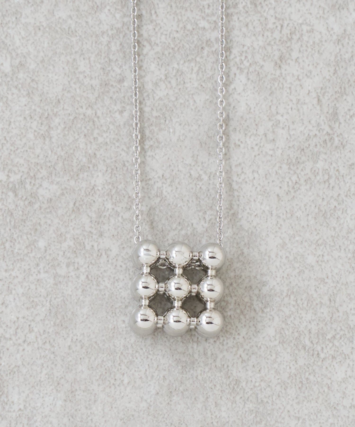 BEARDSLEY(ビアズリー) キューブネックレス