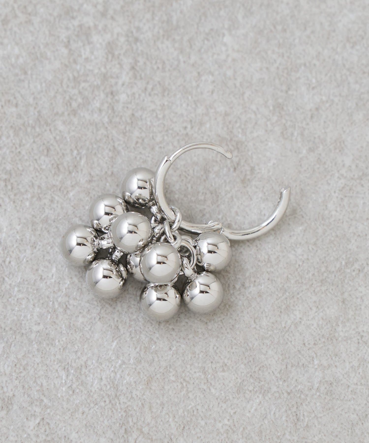 BEARDSLEY(ビアズリー) タフテッドピアス