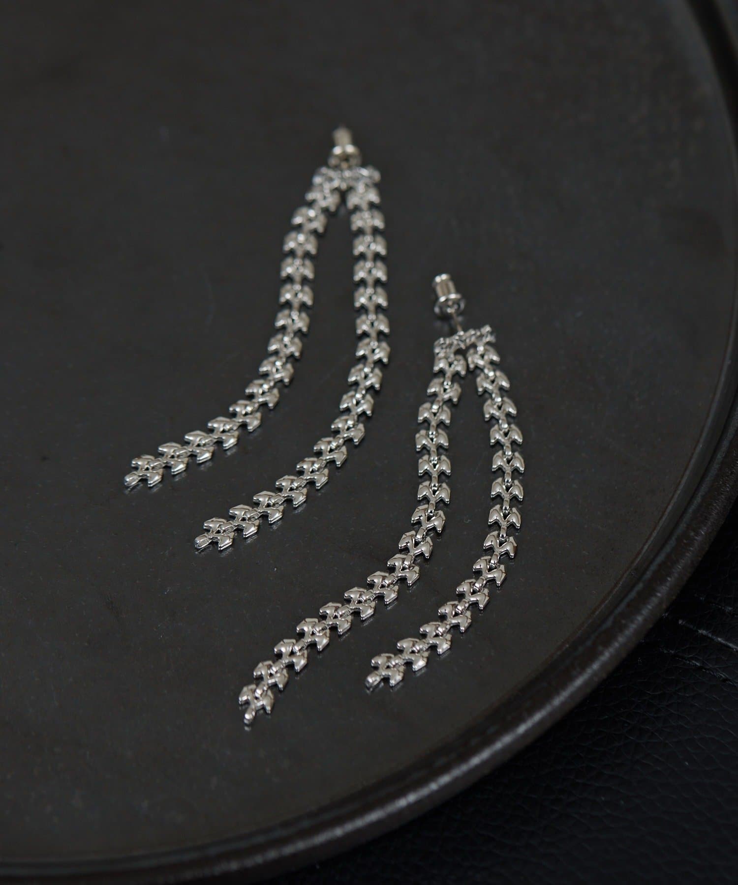 GALLARDAGALANTE(ガリャルダガランテ) レーンスイングピアス