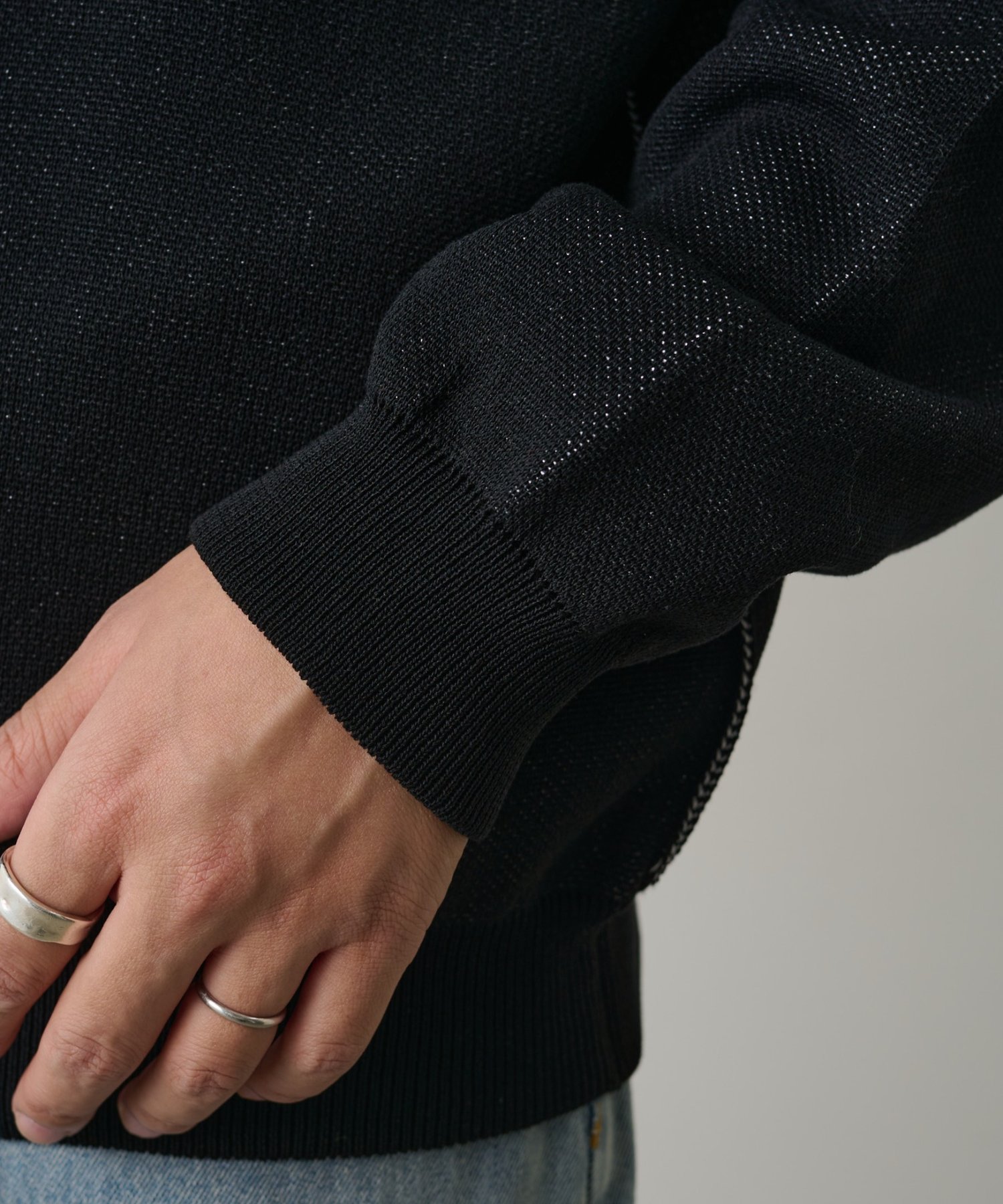 COLONY 2139(コロニー トゥーワンスリーナイン) 配色アウトリンキングニットプルオーバー