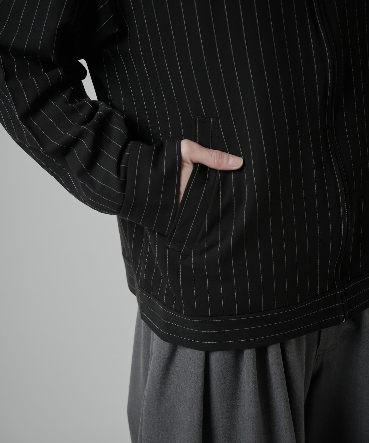 Lui's(ルイス) ピンストライプジップシャツブルゾン