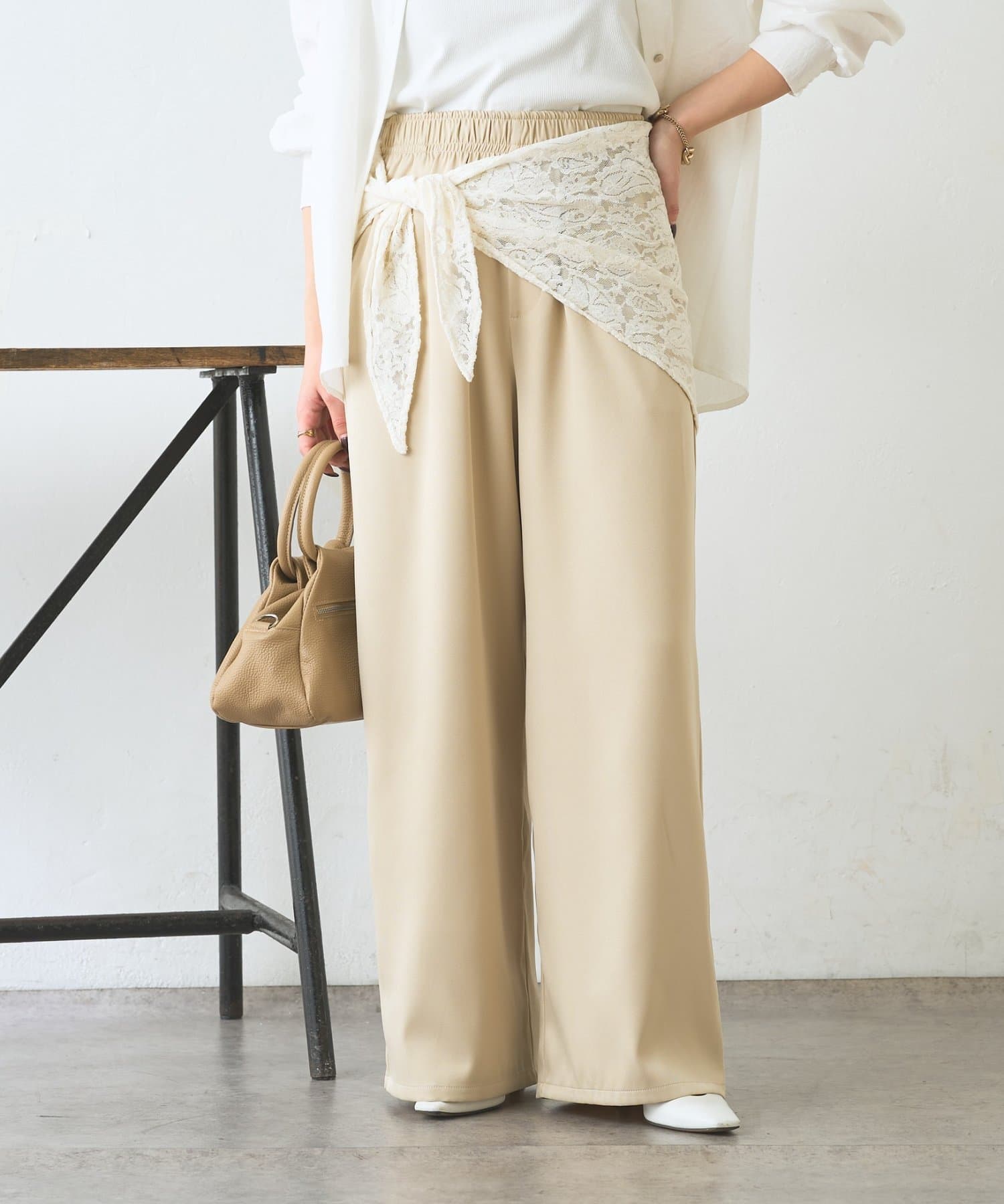 Jena　espace merveilleux(ジェナ　エスパスメルヴェイユ) 【マルチに使えるレーススカーフ付き】ワイドパンツ