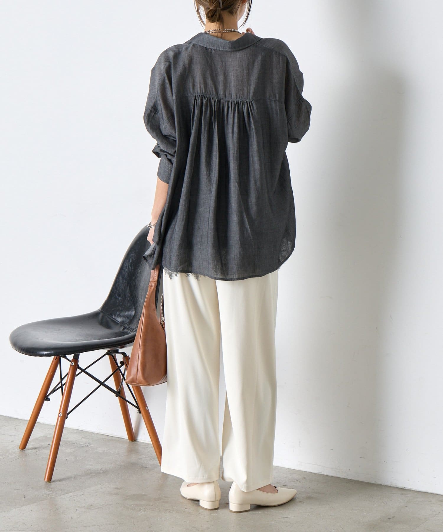 Jena　espace merveilleux(ジェナ　エスパスメルヴェイユ) シアーデニムシャツ