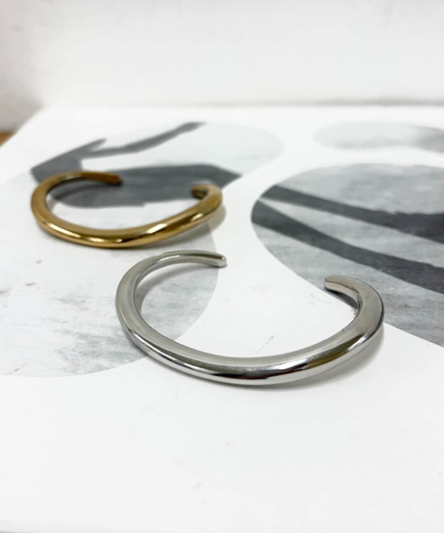 LOUNGEDRESS(ラウンジドレス) 【GALENA/ガレナ】ニュアンスラインバングル