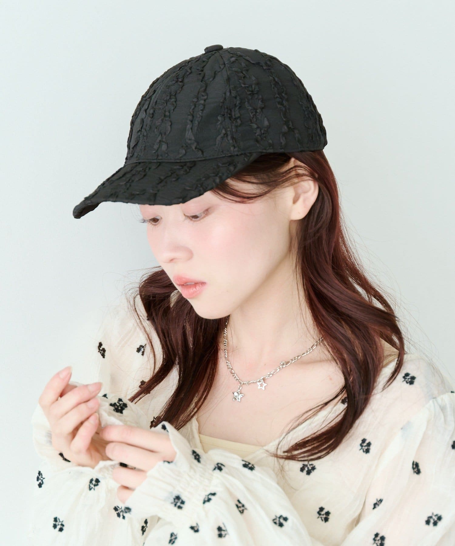 Kastane(カスタネ) ランダムフリルキャップ