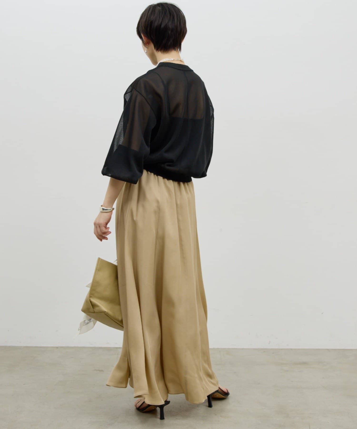 GALLARDAGALANTE(ガリャルダガランテ) グロスシアープルオーバー