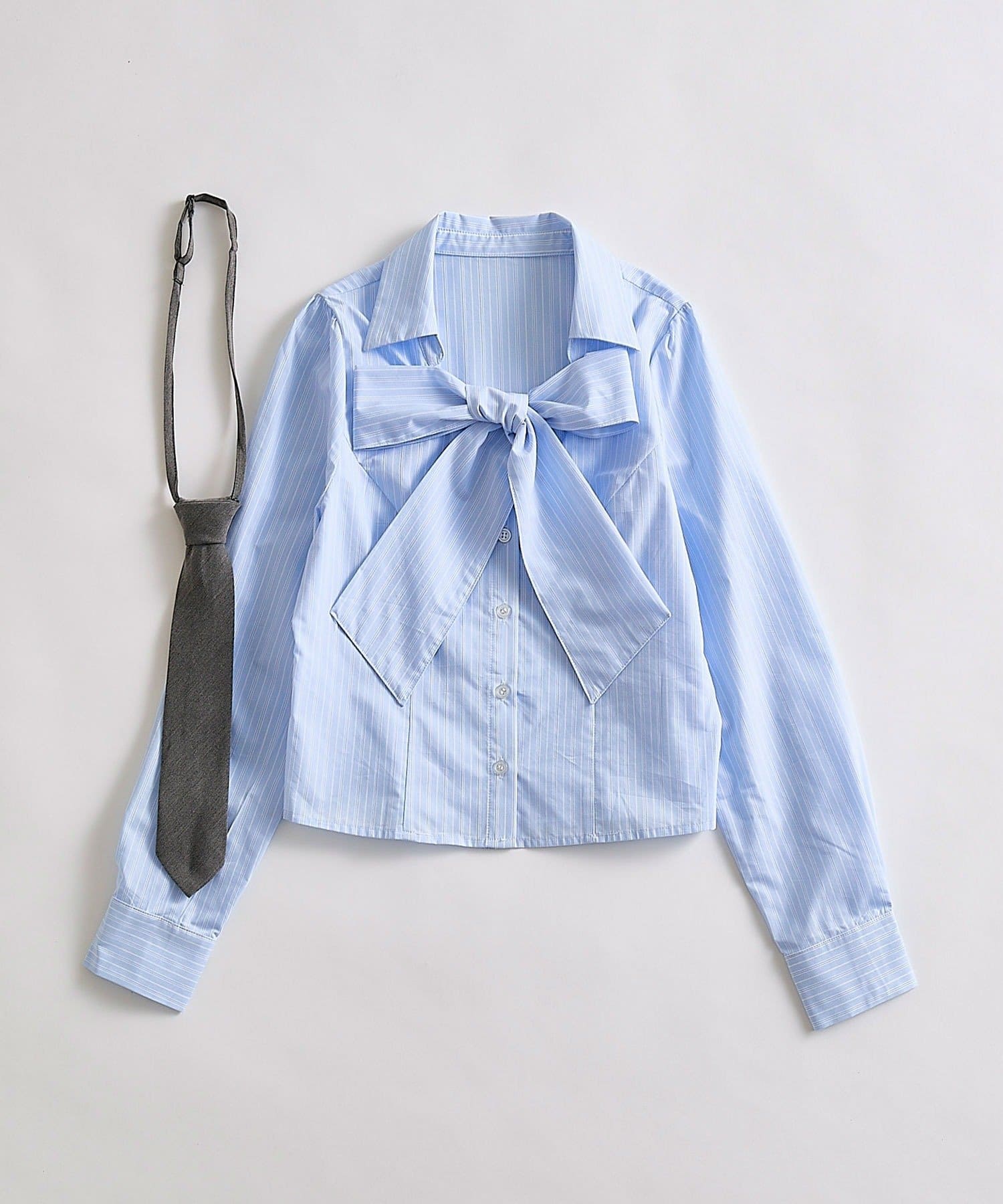 OLIVE des OLIVE(オリーブ デ オリーブ) ネクタイ付きボウタイブラウス