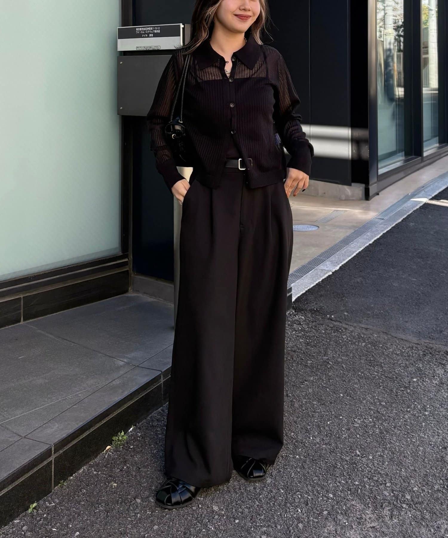 COLONY 2139(コロニー トゥーワンスリーナイン) ループボタン衿付きカーディガン