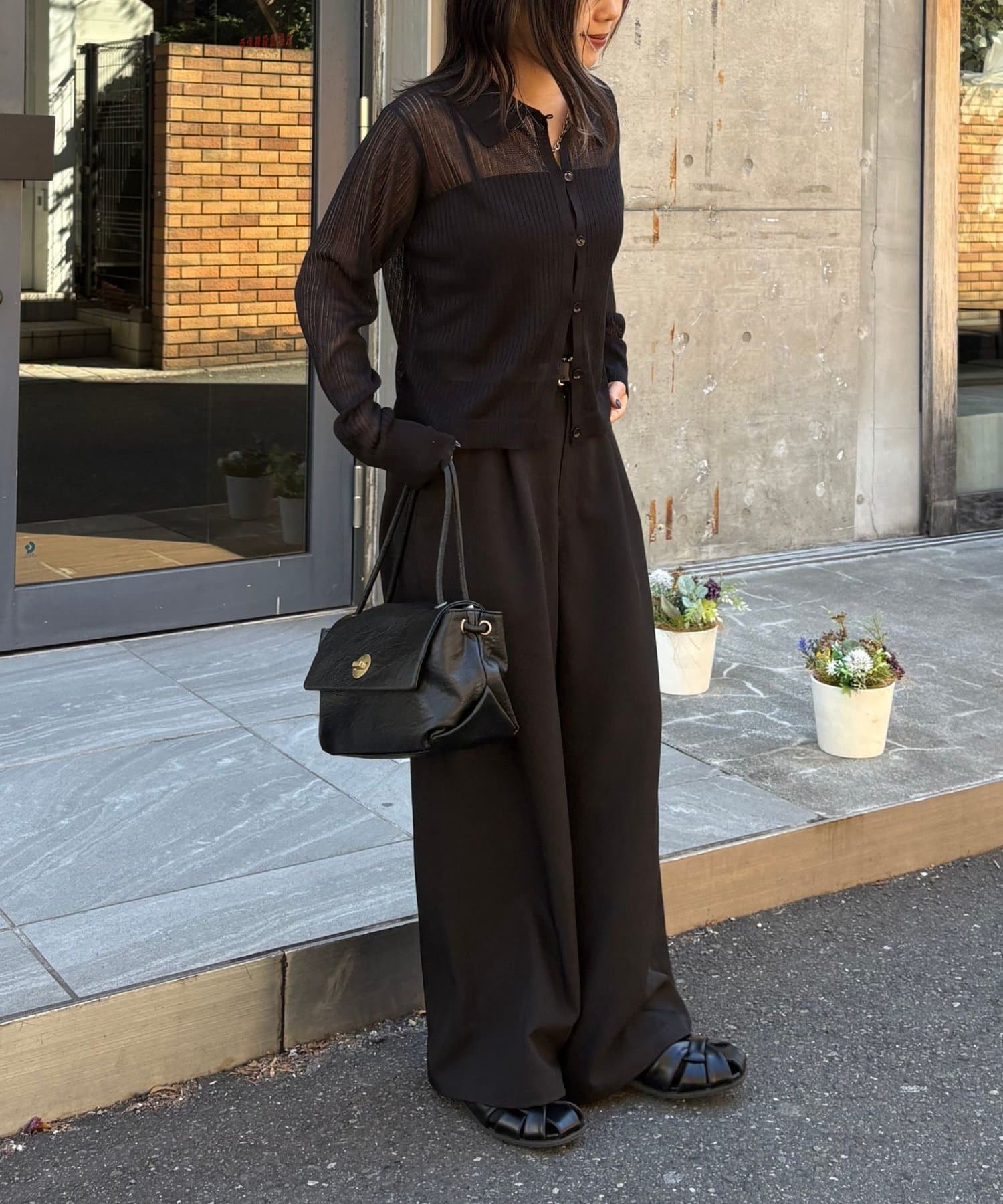 COLONY 2139(コロニー トゥーワンスリーナイン) ループボタン衿付きカーディガン