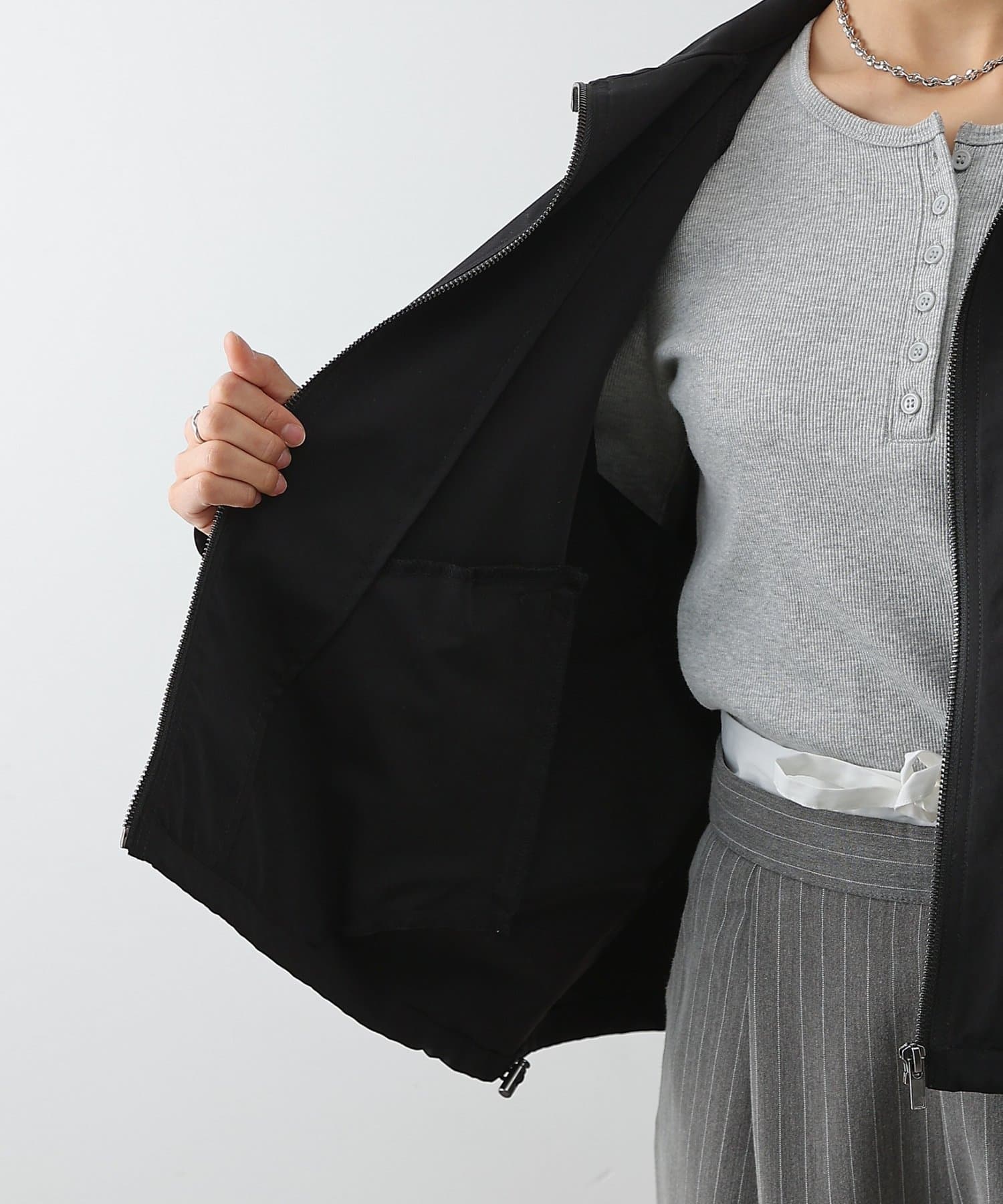 COLONY 2139(コロニー トゥーワンスリーナイン) 裾ドロストZIPブルゾン