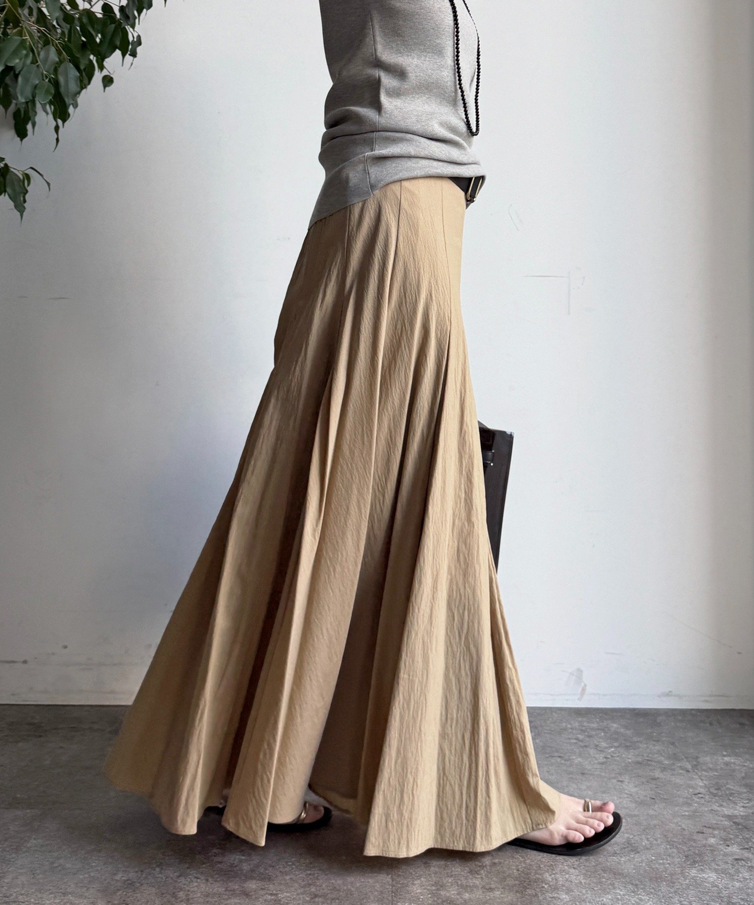 DOUDOU(ドゥドゥ) タックフレアスカート