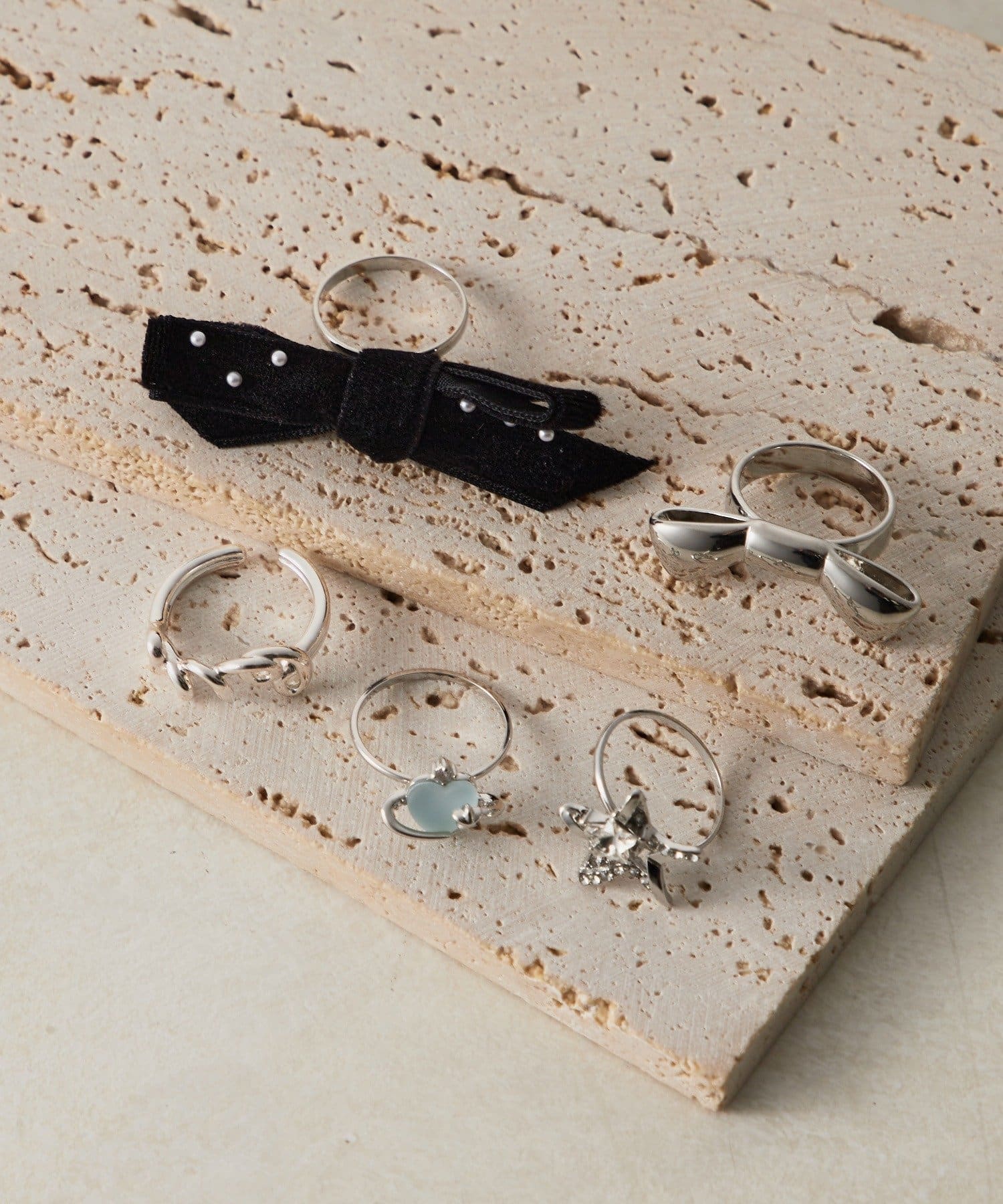 Lattice(ラティス) ロゴリング