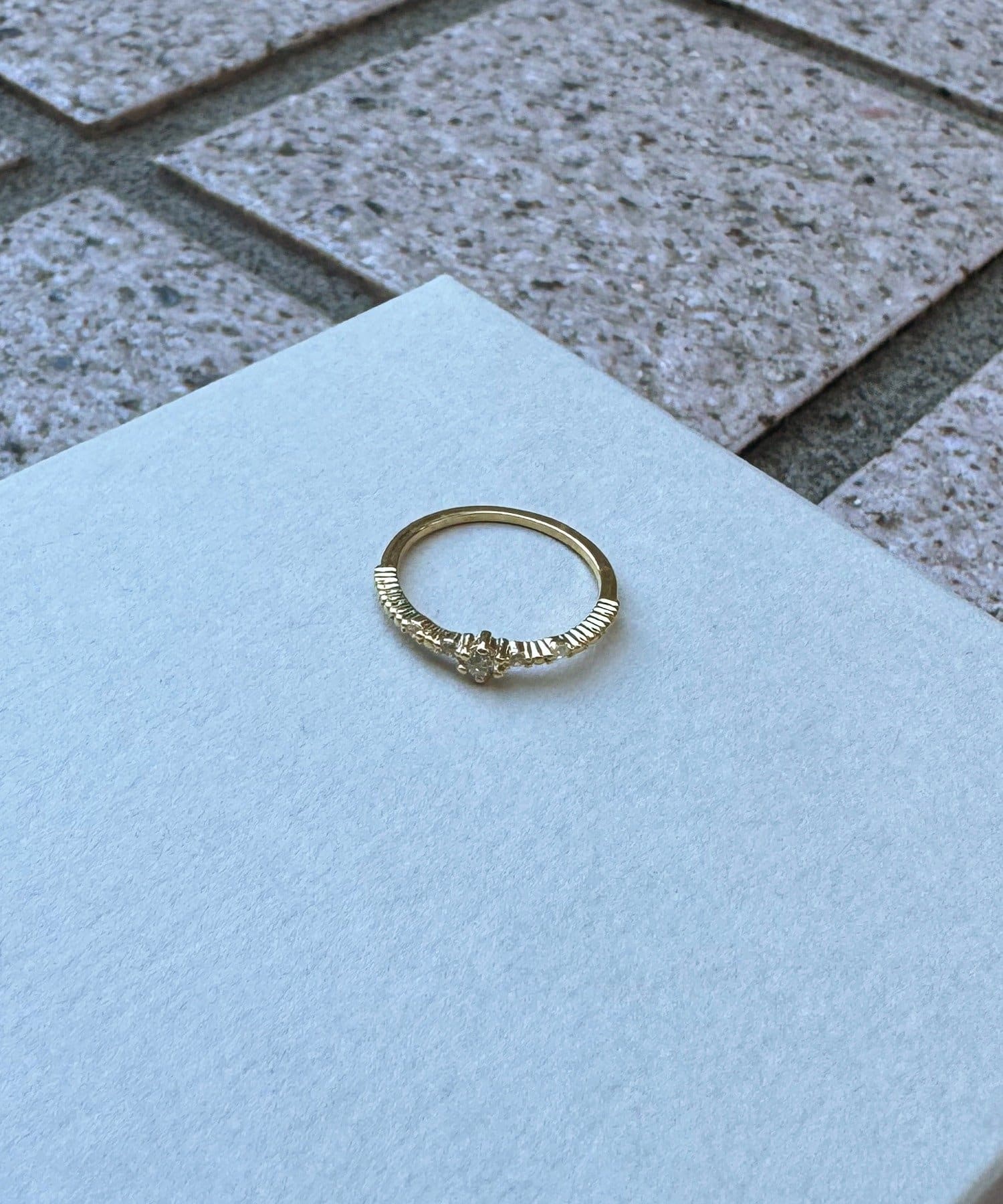 Lattice(ラティス) ストーンピンキーリング