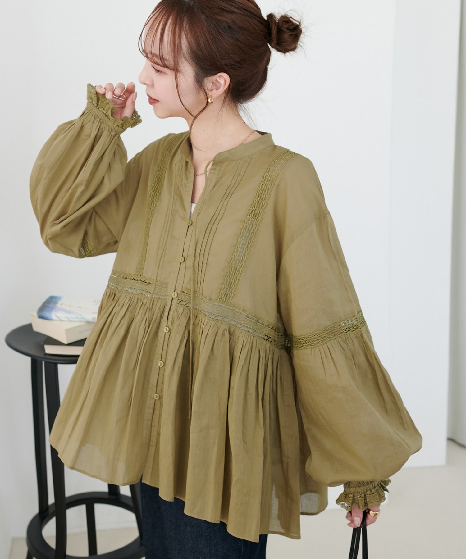 DISCOAT(ディスコート) 【SS先行予約/India】コットンボイルレース使い前開きブラウス