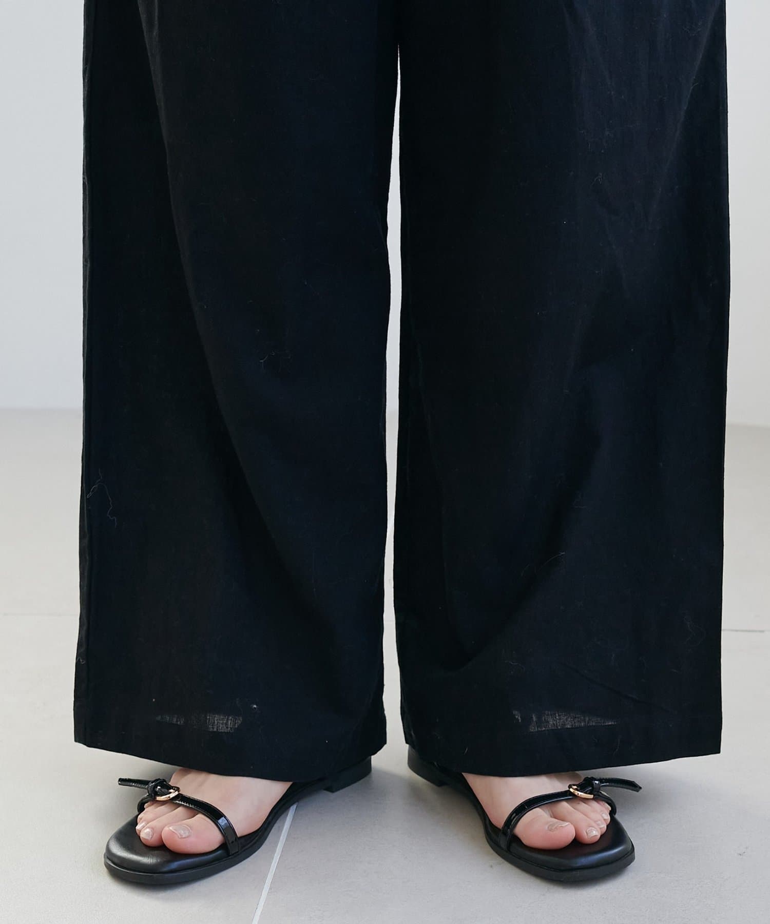 DISCOAT(ディスコート) 【India/SS先行予約】コットンリネンギャザーリボンキャミサロペット