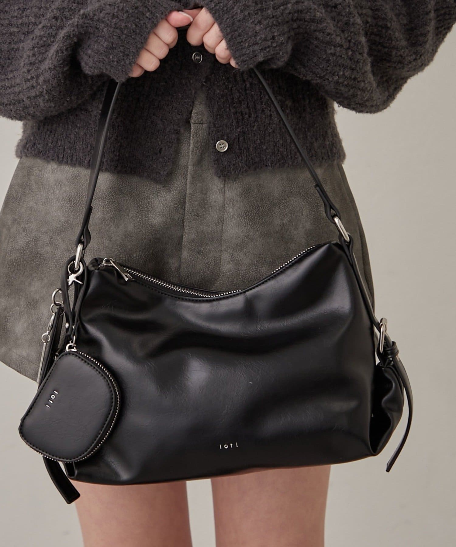 mline(エムライン) [mline]ビーンズミラー ポーチバッグ