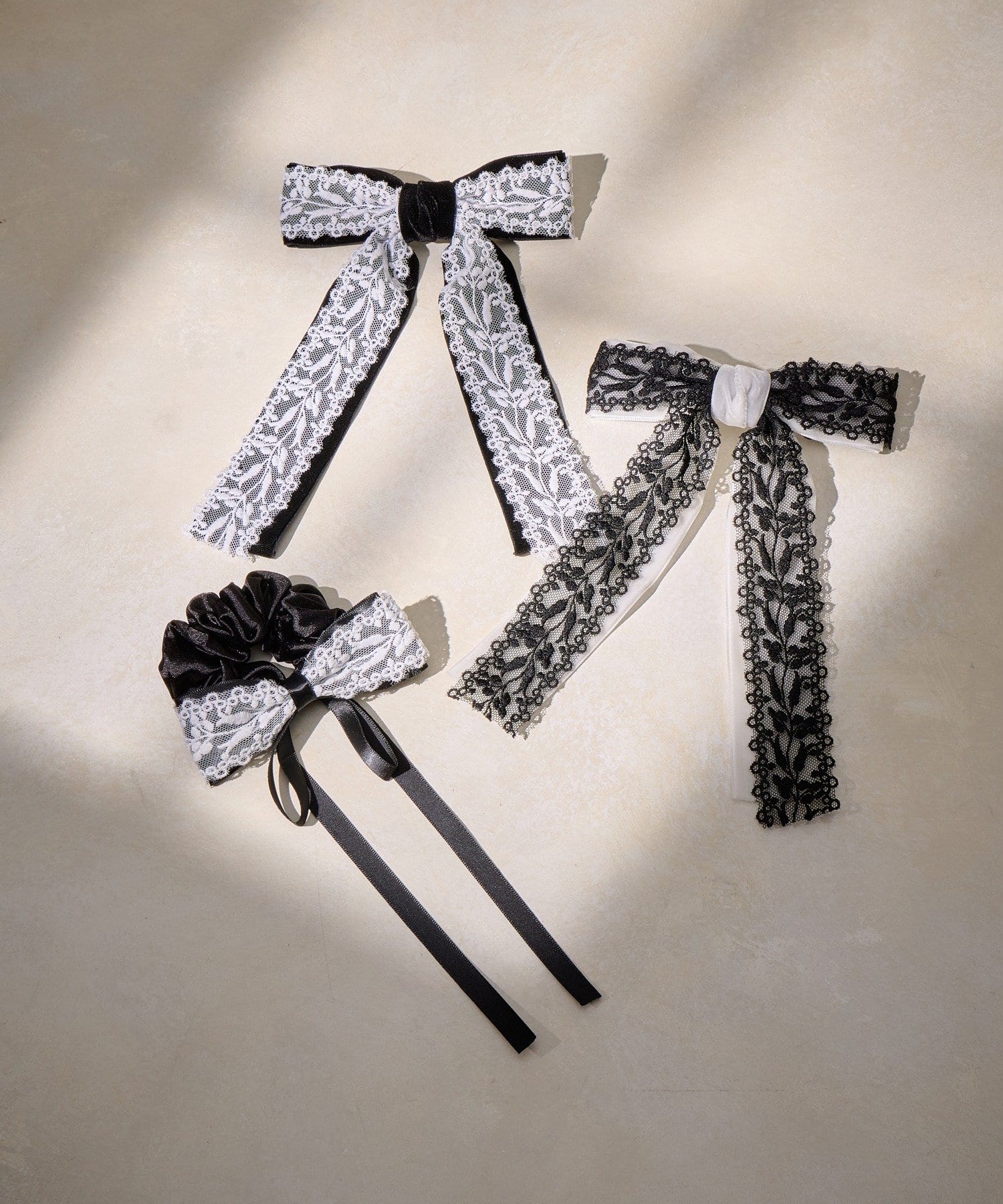 Lattice(ラティス) 【1/1 11:00～販売開始】【keeco企画】レースリボンバレッタ