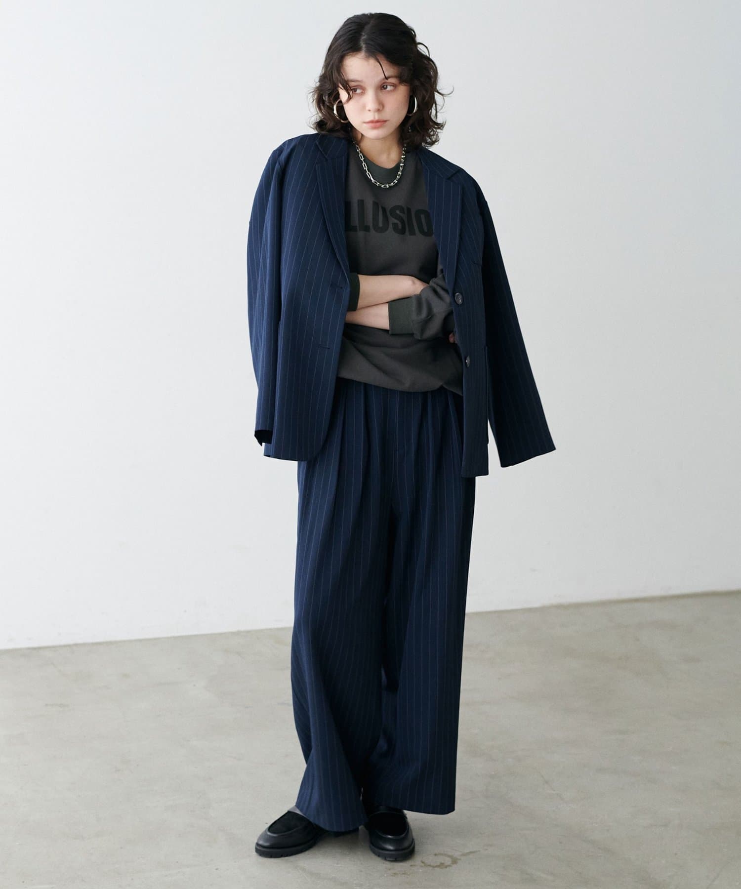 LARUTA(ラルータ) ロゴ裏毛異素材タックプルオーバー