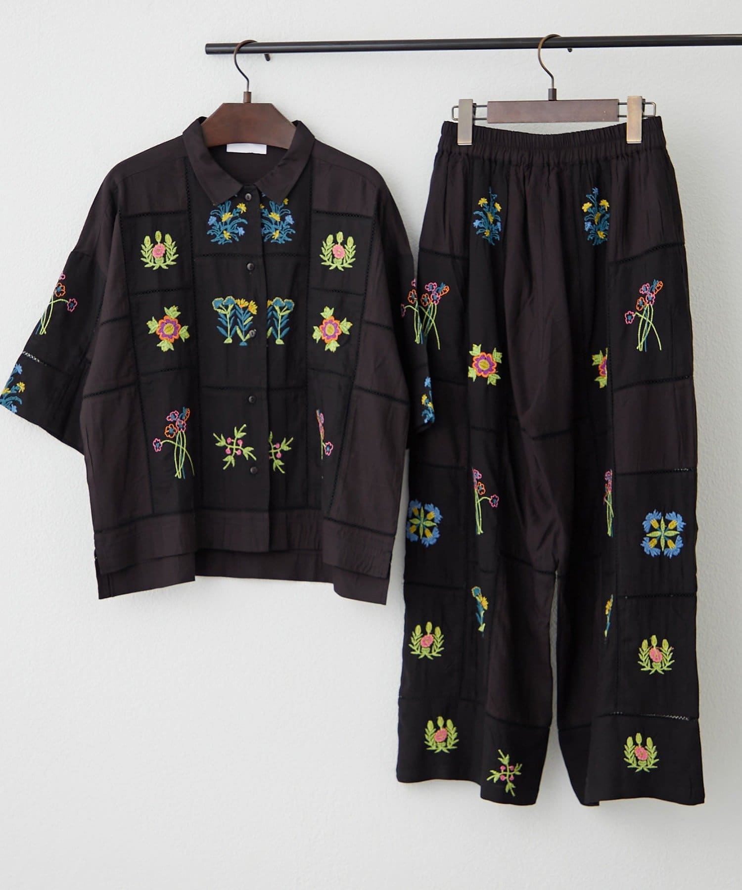 Remind me and forever(リマインドミーアンドフォーエバー) 【nane】【India series】パッチワーク刺繍シャツブラウス