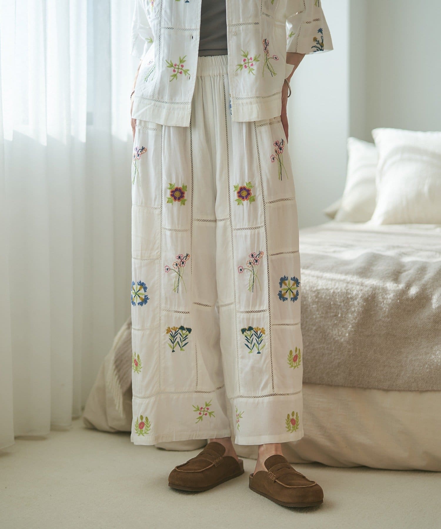 Remind me and forever(リマインドミーアンドフォーエバー) 【nane】【India series】パッチワーク刺繍パンツ