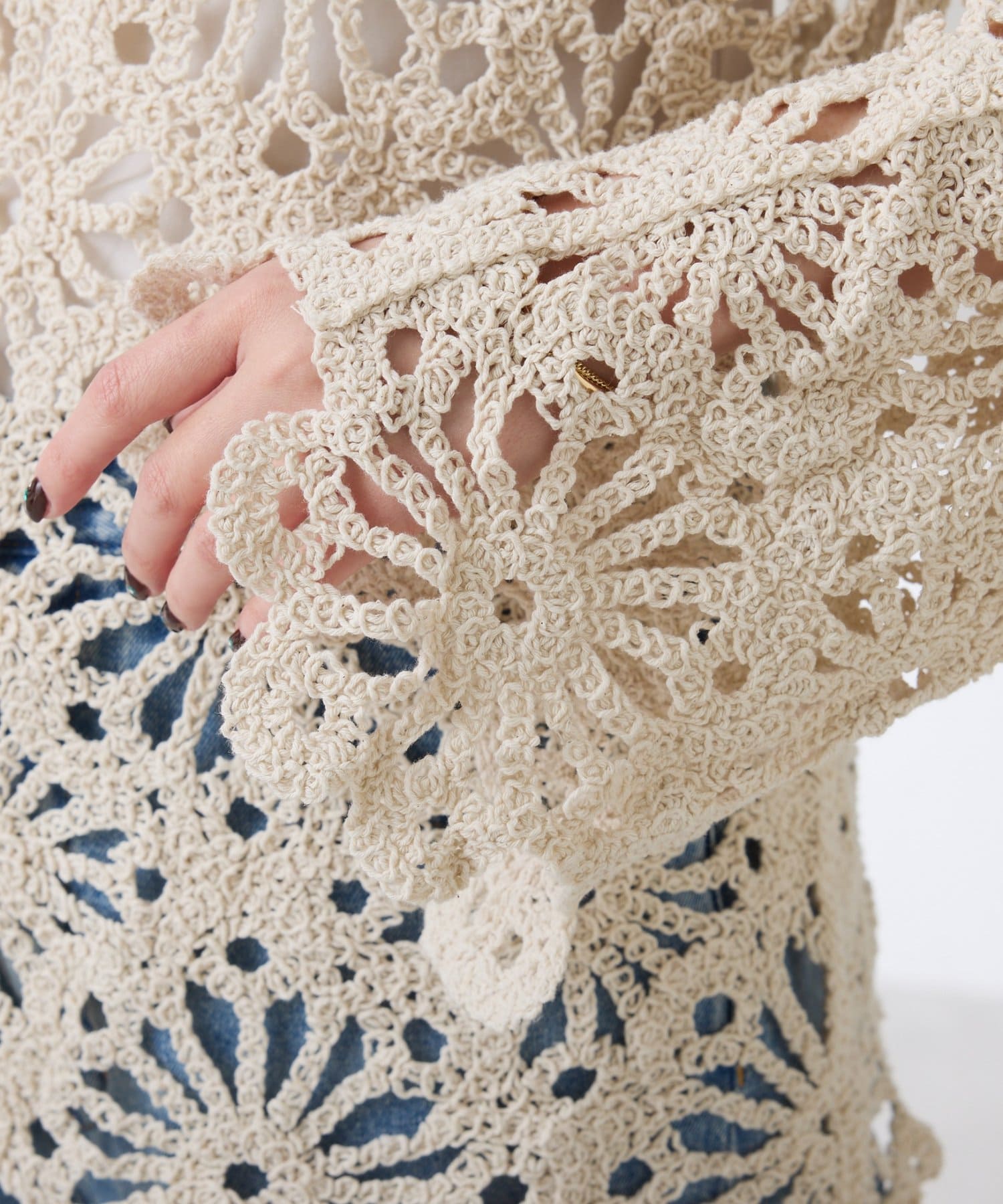 COLLAGE GALLARDAGALANTE(コラージュ ガリャルダガランテ) 【シーズンムードアップ】フラワー柄クロシェニット