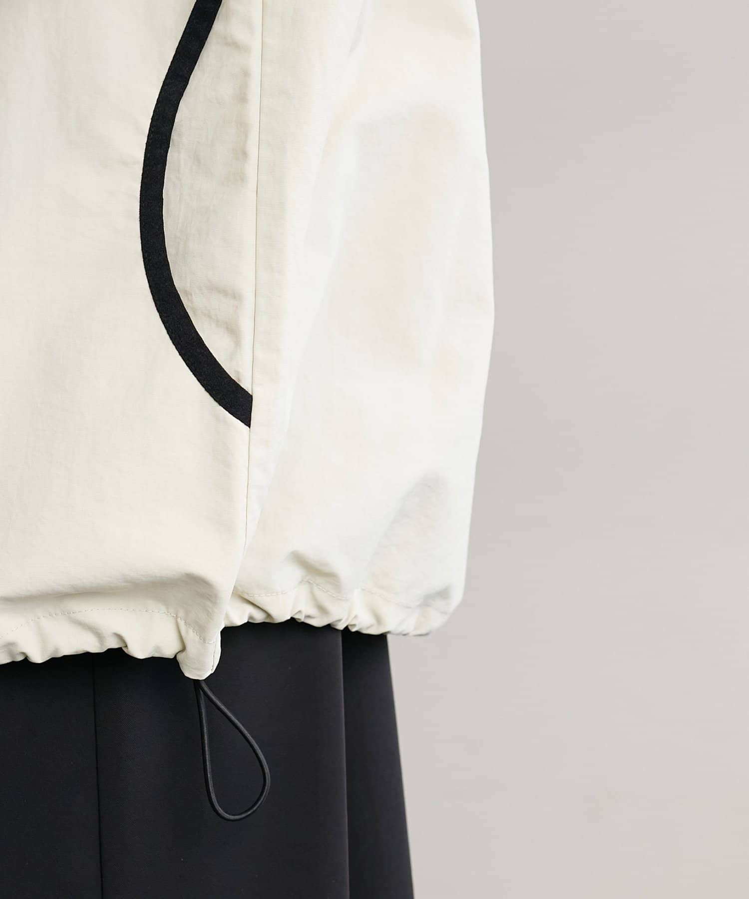 DISCOAT(ディスコート) 【Enlude/SS先行予約】ナイロンハーフジッププルオーバー