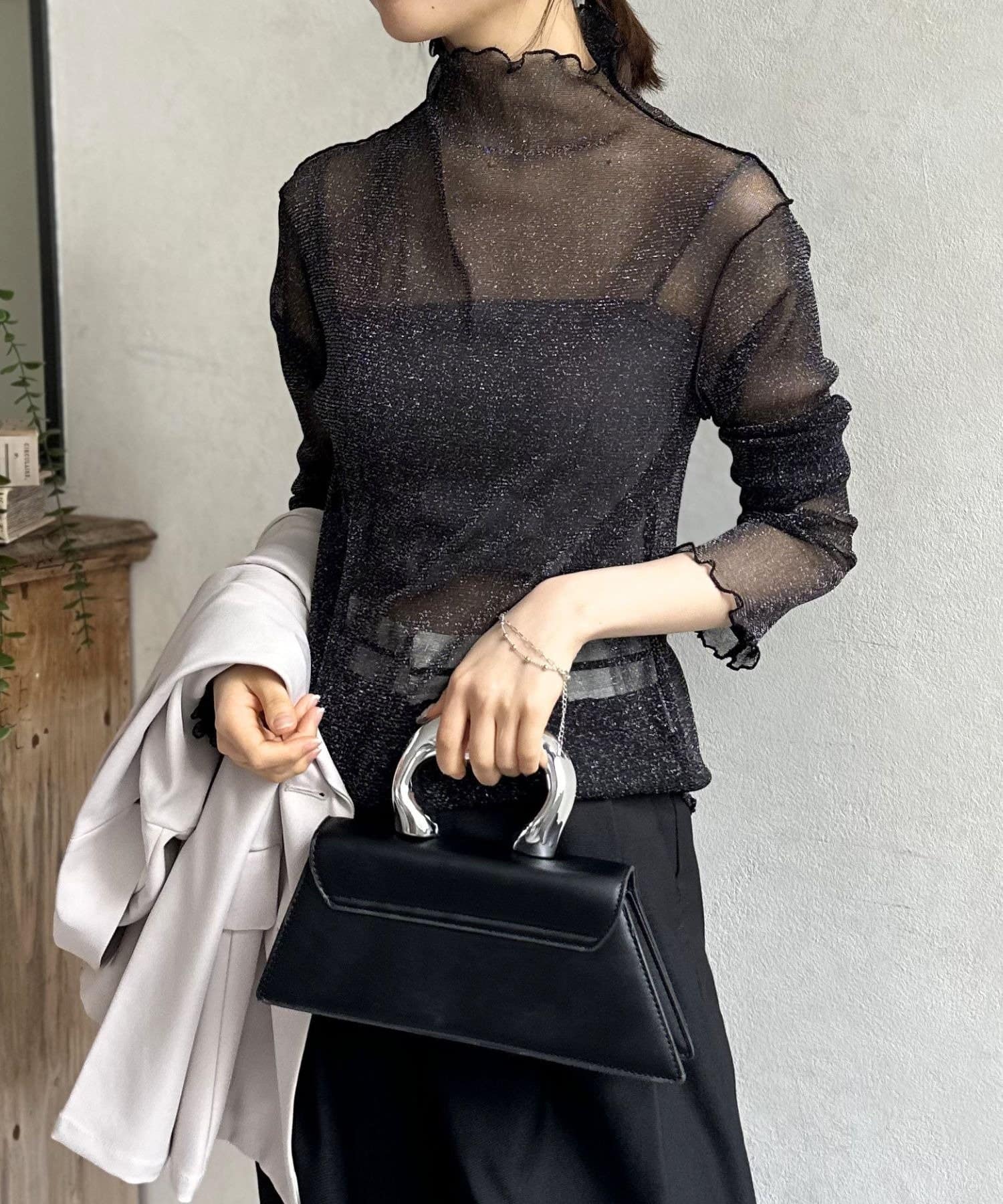 LOCUST(ローカスト) 【着回しアイテム】ラメチュールプルオーバー