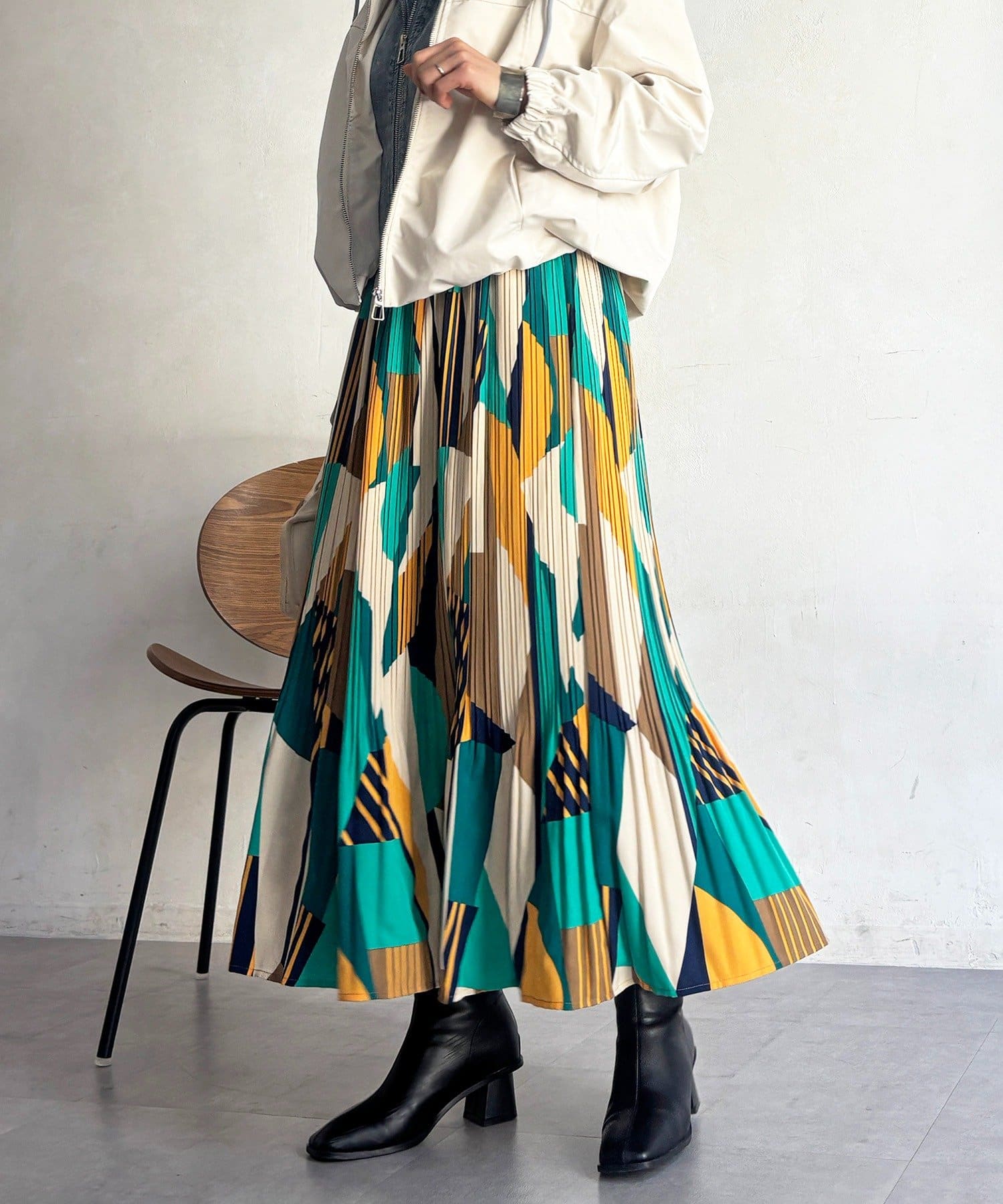 Croisiere(クロジエール) 幾何柄プリーツスカート