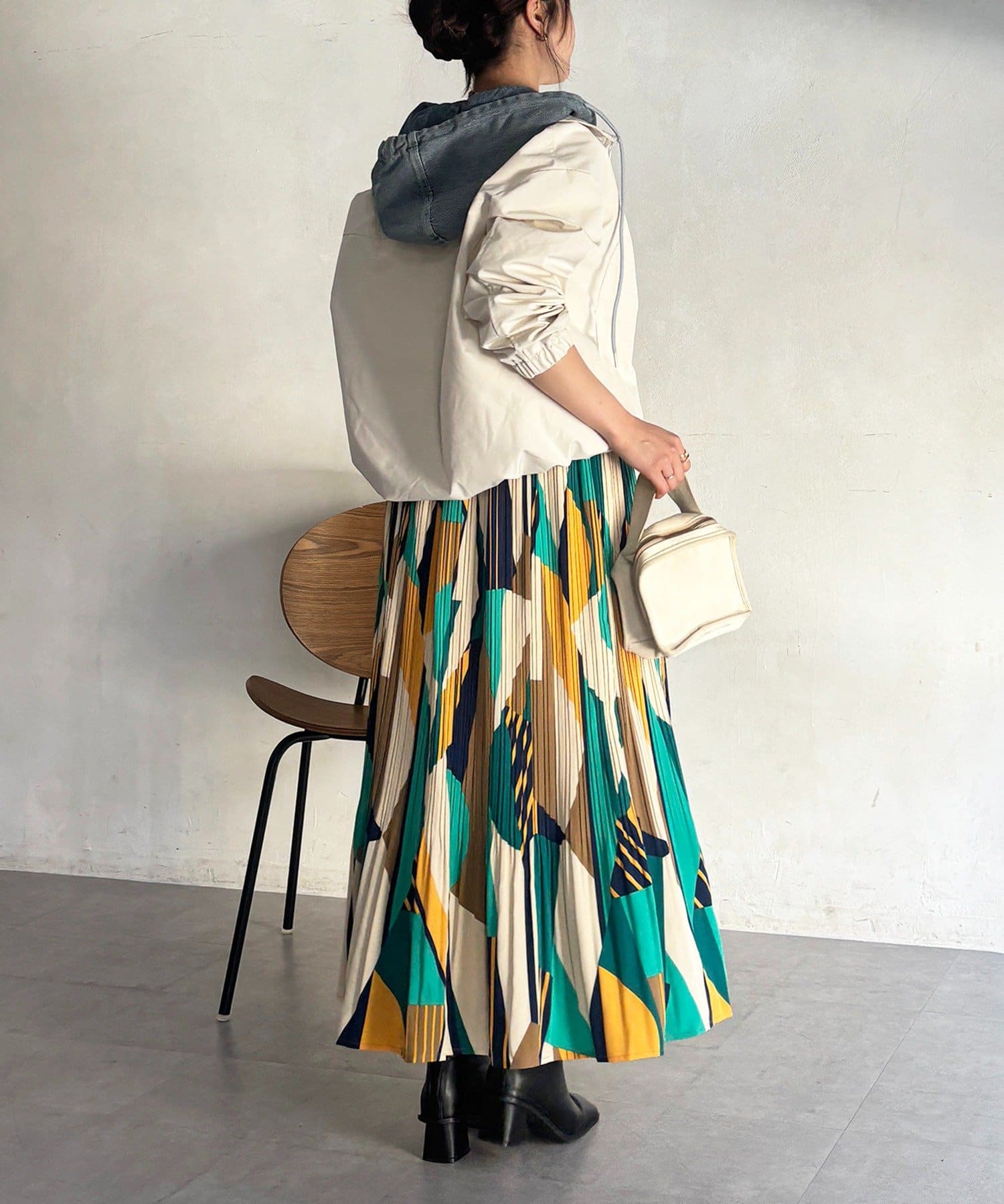 Croisiere(クロジエール) 幾何柄プリーツスカート