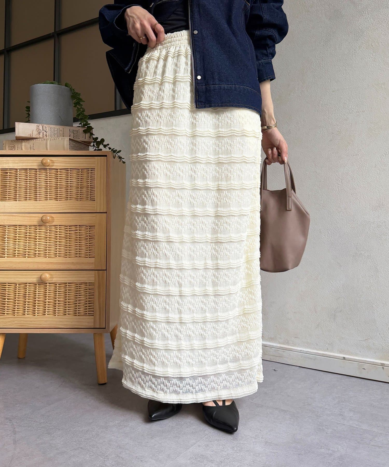 Thevon.(ゼヴォン) ジャガードニットソーナロースカート