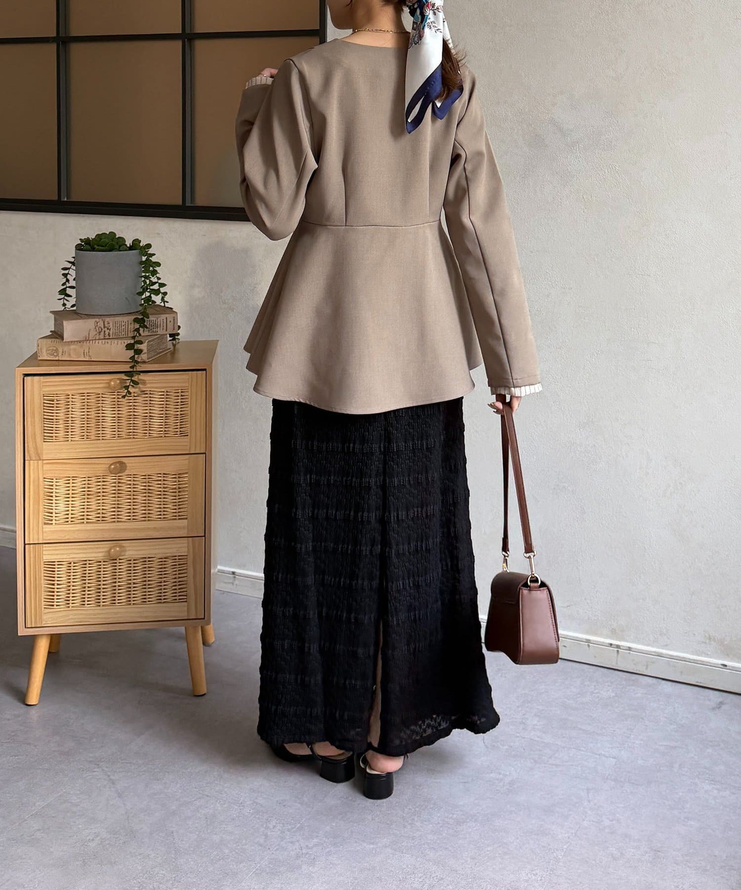 Thevon.(ゼヴォン) ジャガードニットソーナロースカート