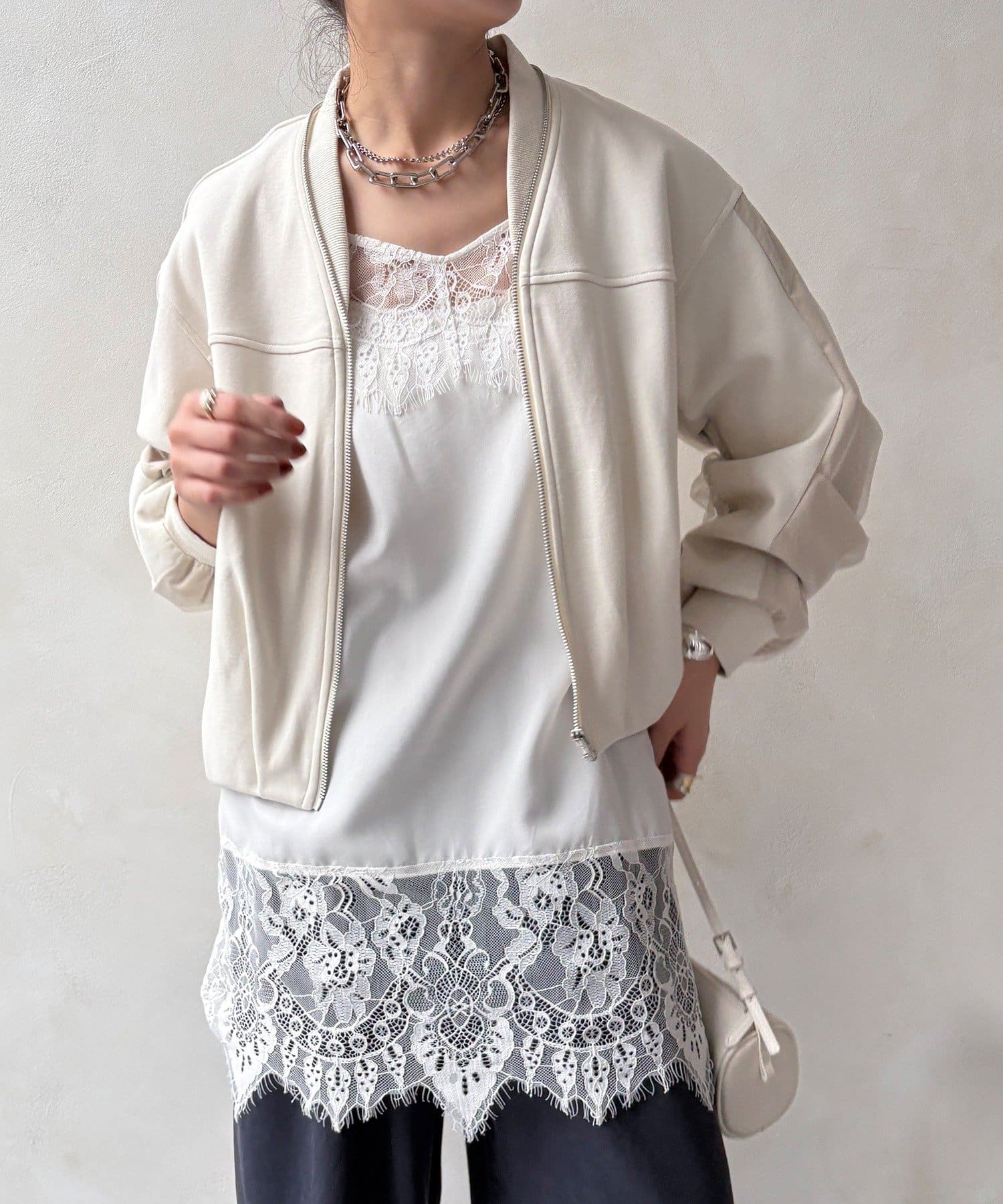 DOUDOU(ドゥドゥ) 【WEB限定】袖タックチュール切替ブルゾン