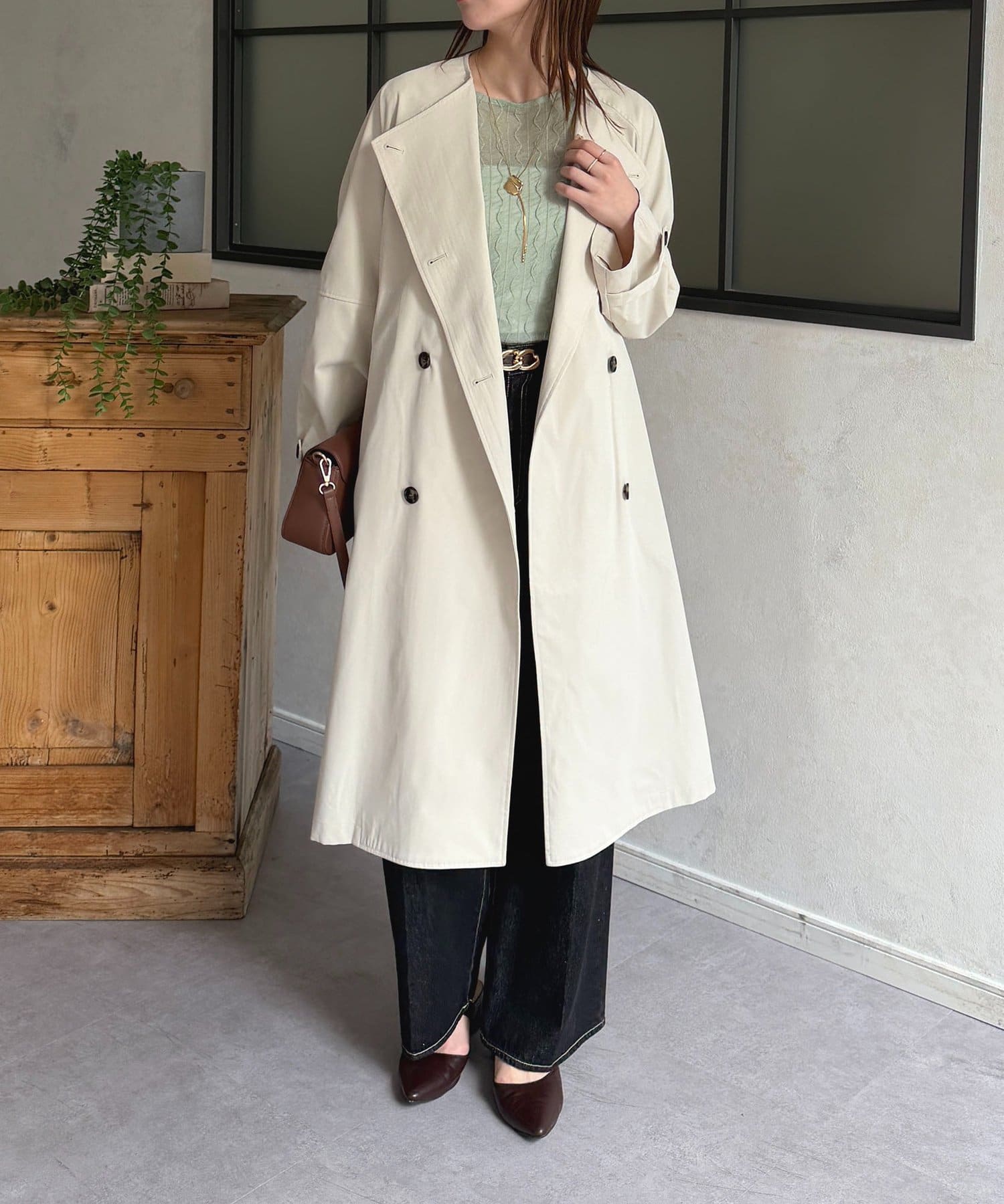 Thevon.(ゼヴォン) ノーカラーロングトレンチコート