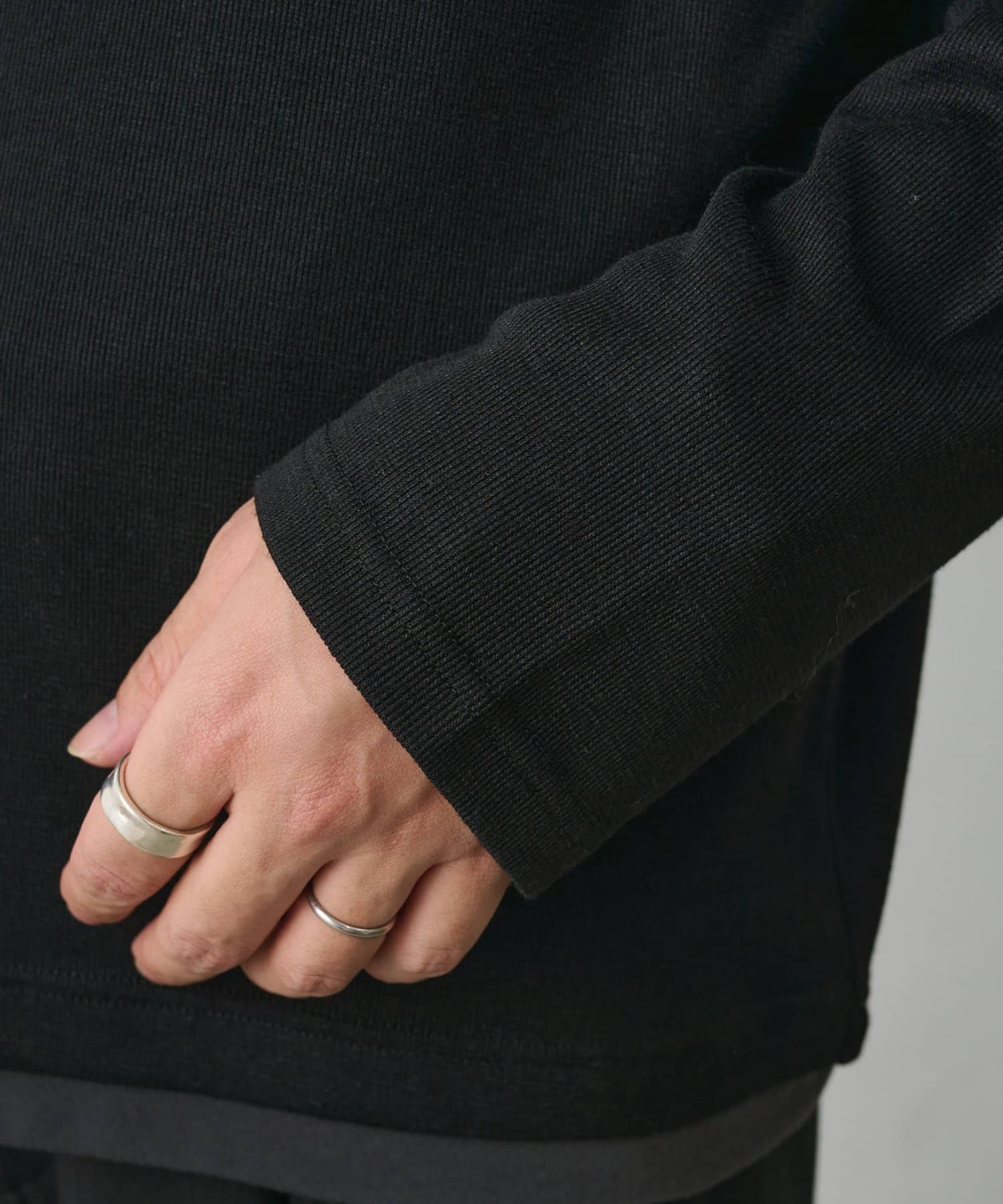 COLONY 2139(コロニー トゥーワンスリーナイン) ニットソーレイヤードヘンリー長袖TEE