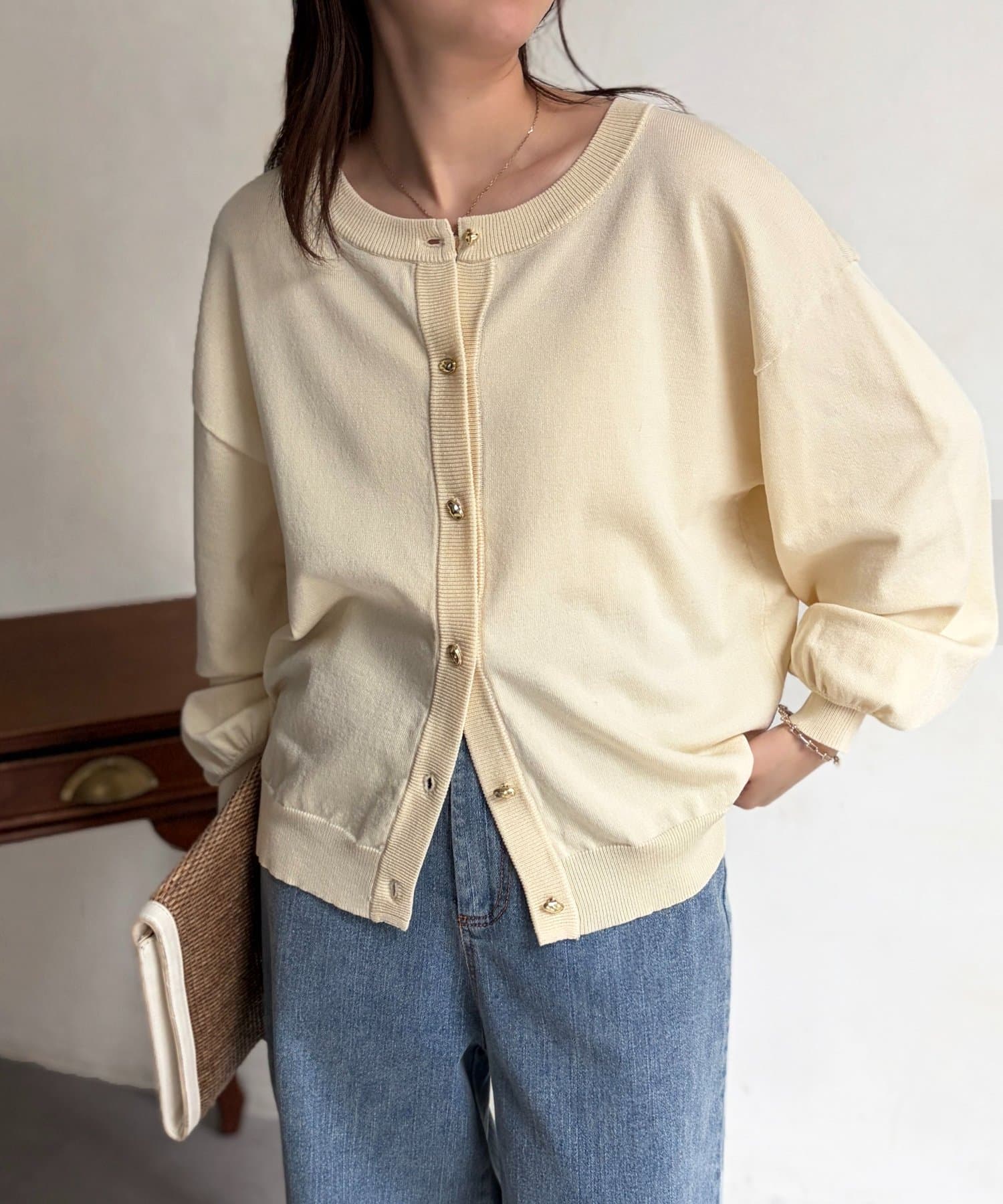 Chez toi(シェトワ) ニュアンスゴールドボタンカーディガン