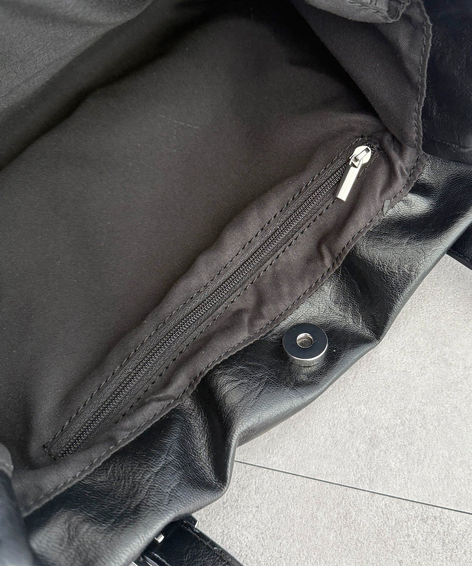 CPCM(シーピーシーエム) 巾着レザーボストンバッグ