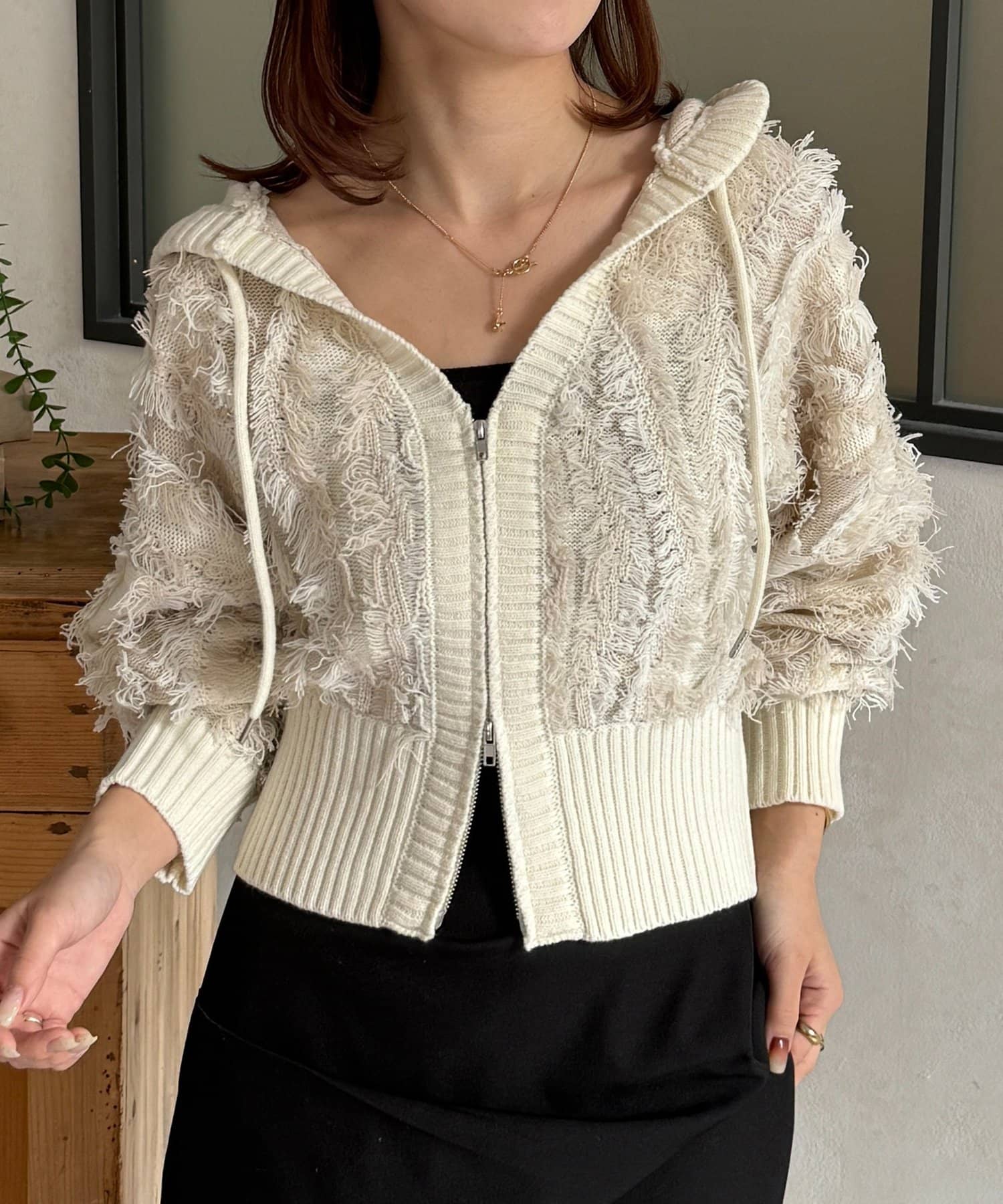 Thevon.(ゼヴォン) フリンジWジップフードカーディガン