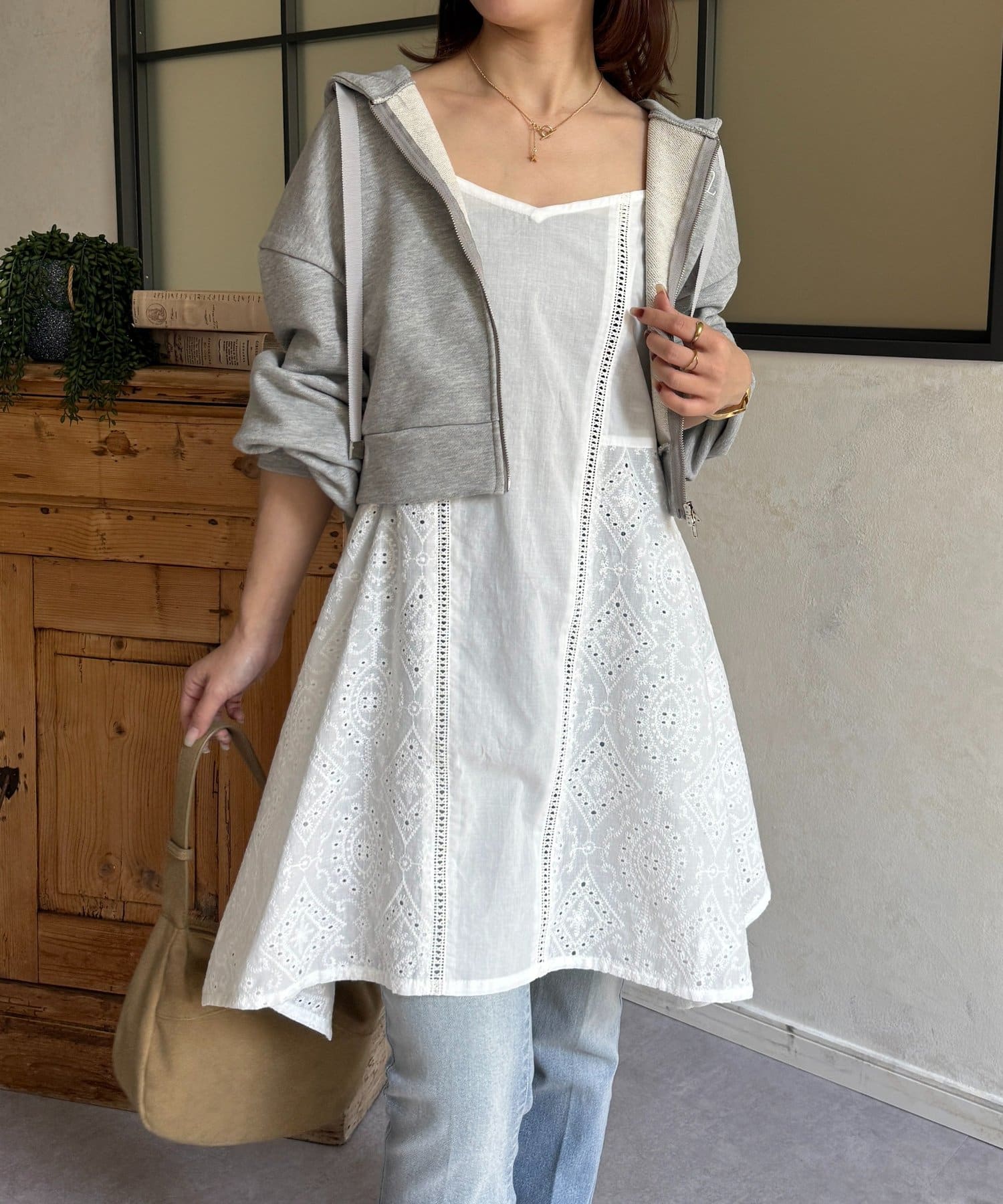 Thevon.(ゼヴォン) コットンレースキャミチュニック