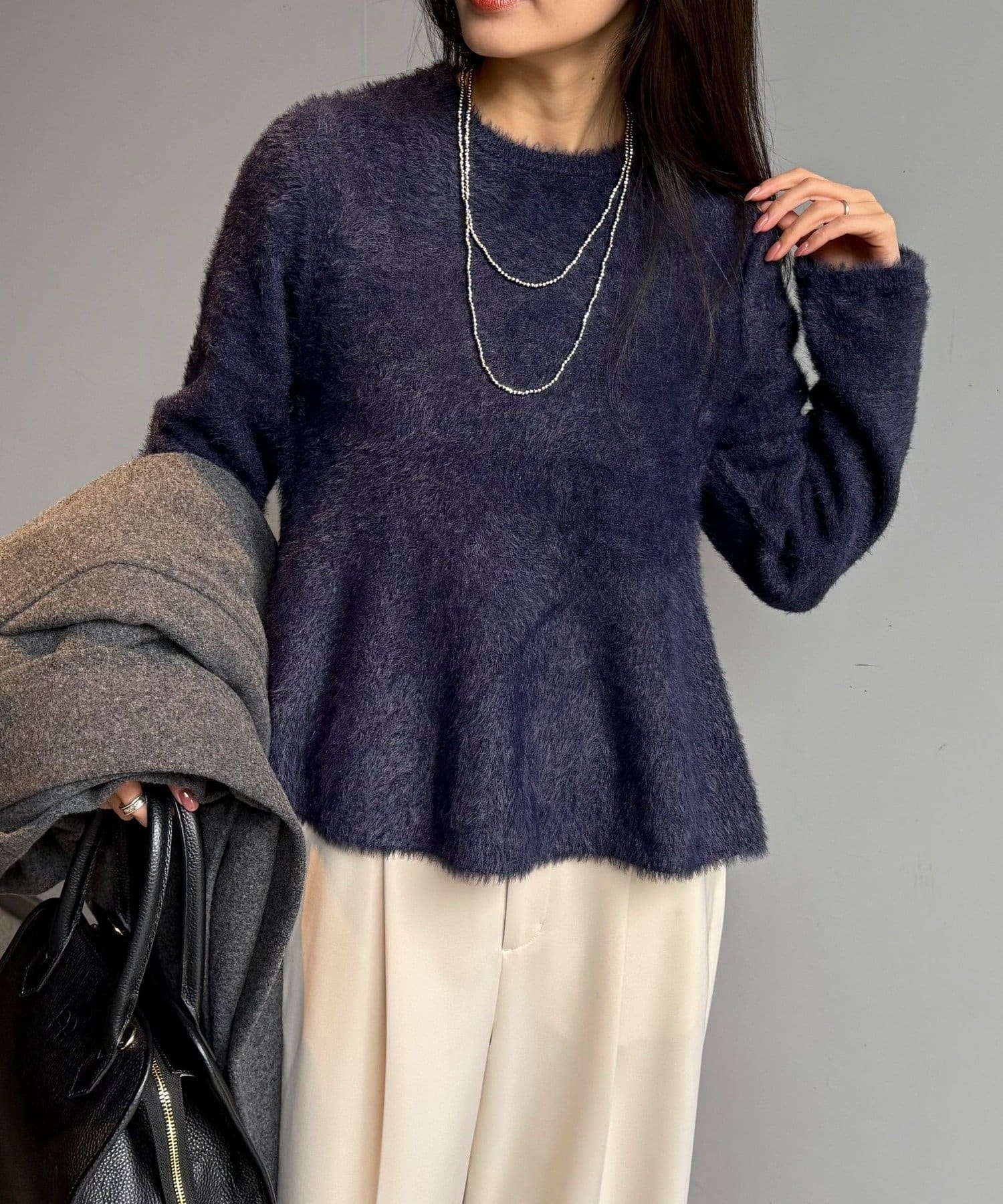 FREDY & GLOSTER(フレディ アンド グロスター) シャギーペプラムニットプルオーバー