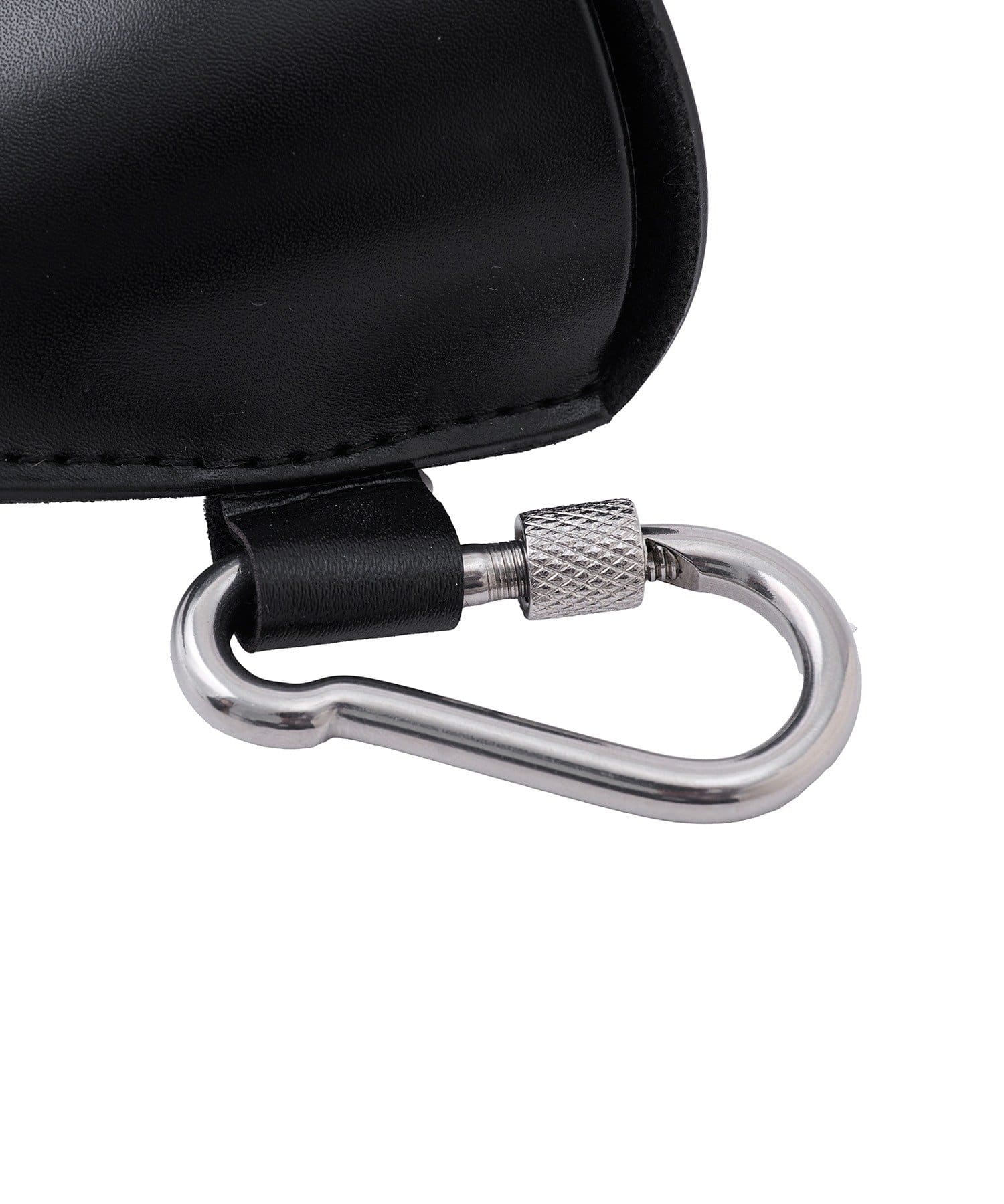 3COINS(スリーコインズ) カラビナ付メガネケース